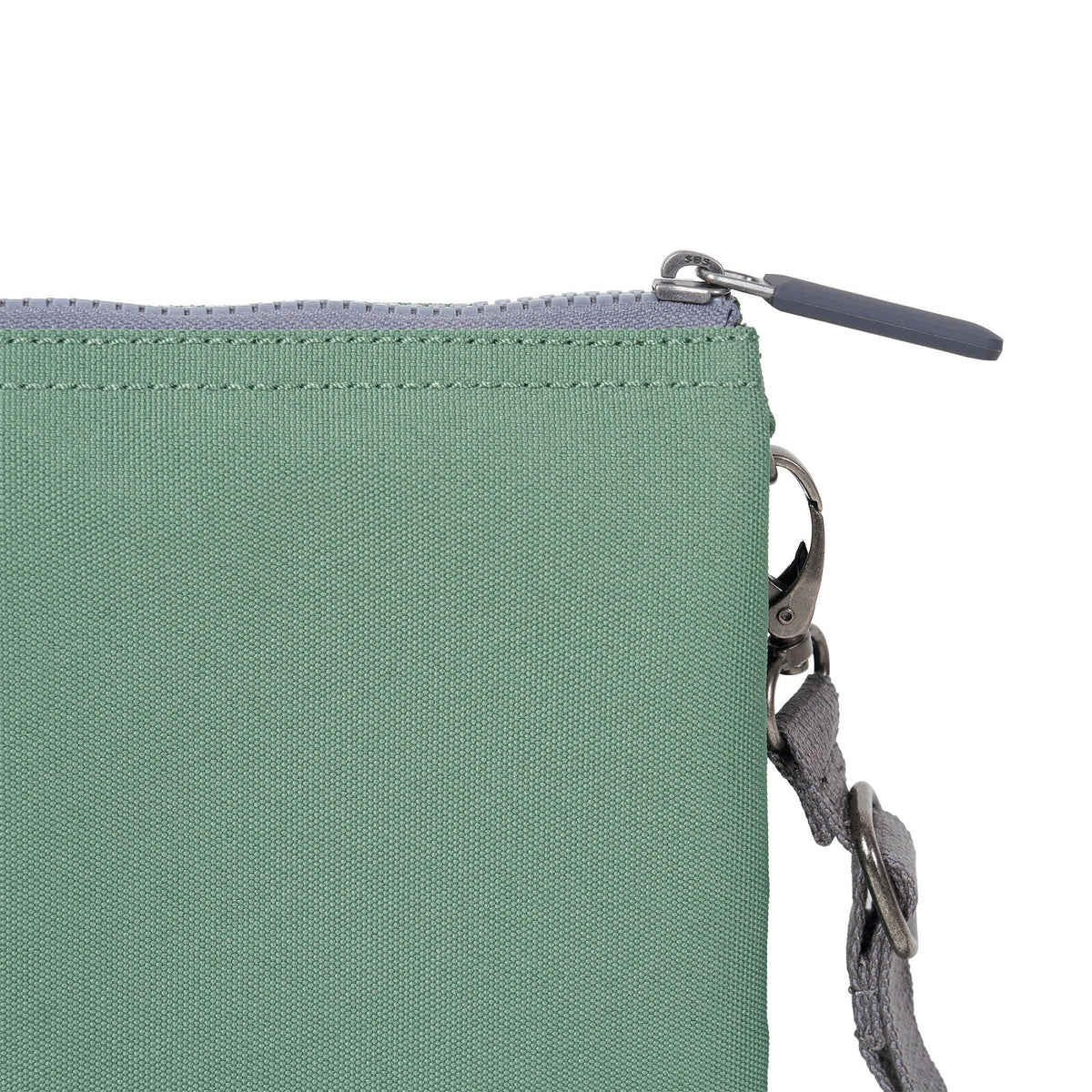 ROKA London - Carnaby XL crossbody-väska