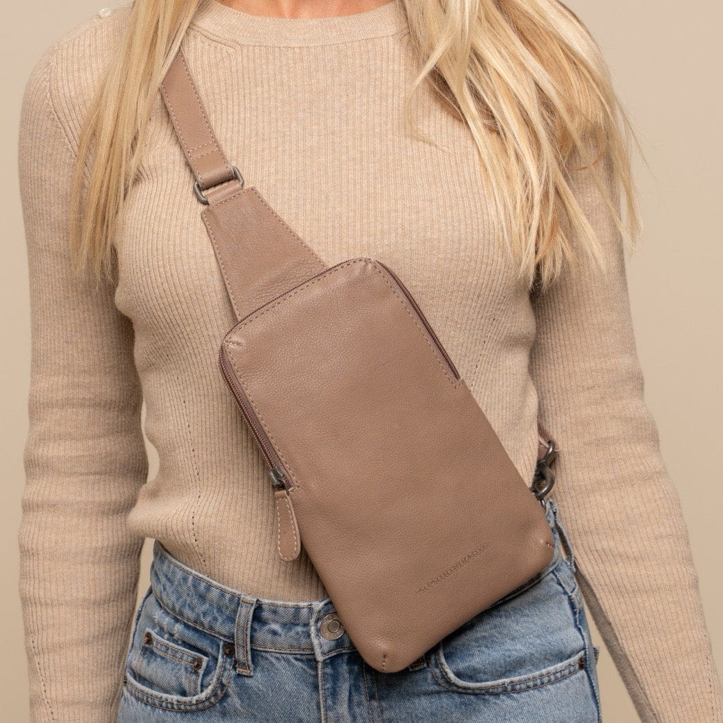 The Chesterfield Brand - Isley Crossbodyväska