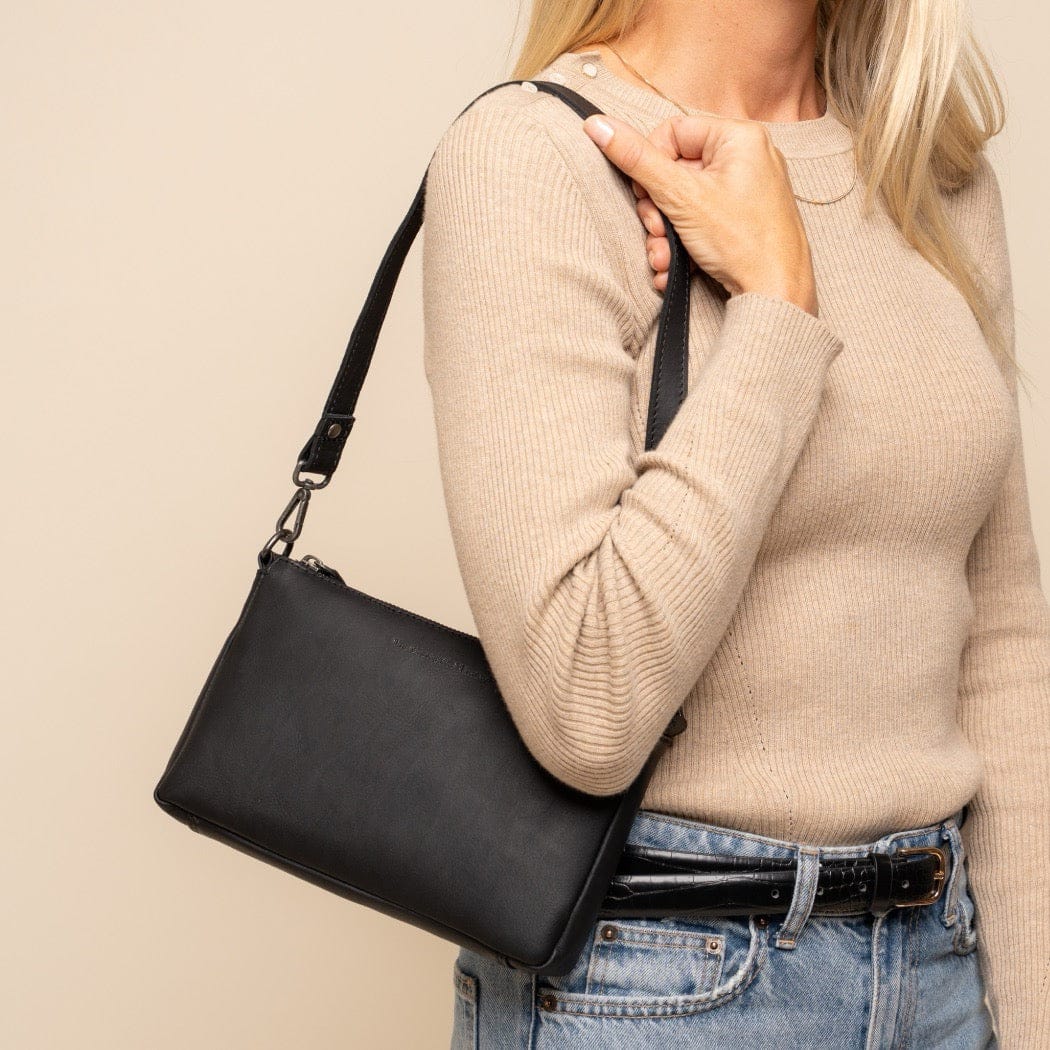 The Chesterfield Brand - Orinoco Crossbodyväska