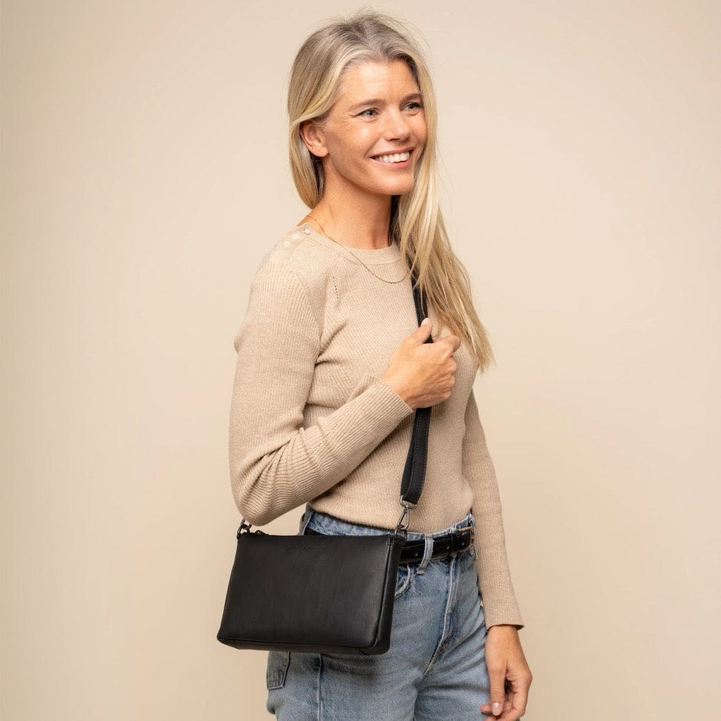 The Chesterfield Brand - Orinoco Crossbodyväska