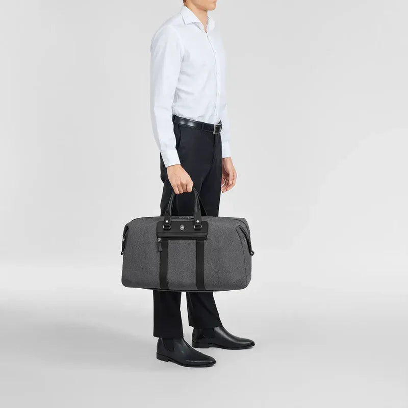 TGE_612667_In-Scale_Business_LS_2_2b9e4159-ccf2-481b-8a8c-558a351e9b19 - Case Of Sweden