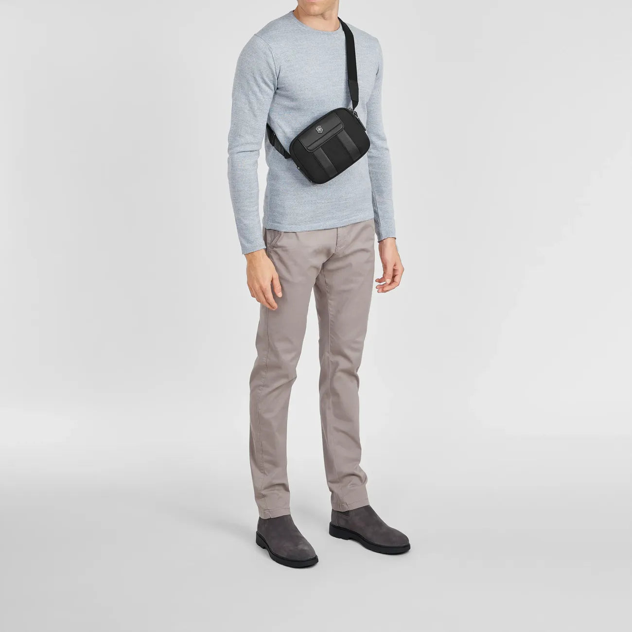 Victorinox - Architecture Urban2 Compact Crossbody Bag - Väska - Svart