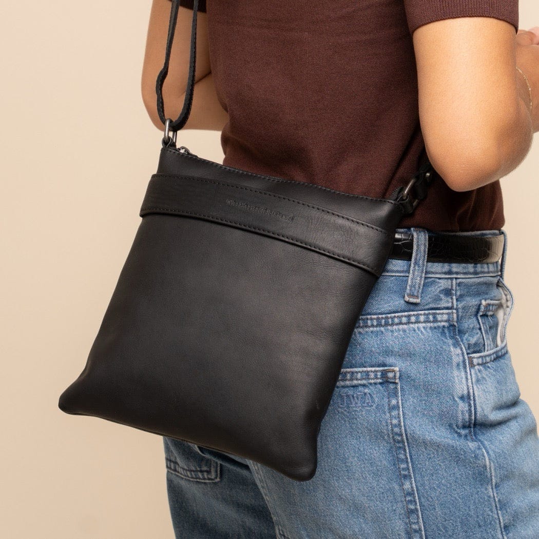The Chesterfield Brand - Trenton Crossbodyväska