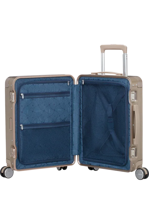 American-Tourister_soundbox_alu_55cm_resvaska_med_4_hjul_bronze_2 #färg_Beige