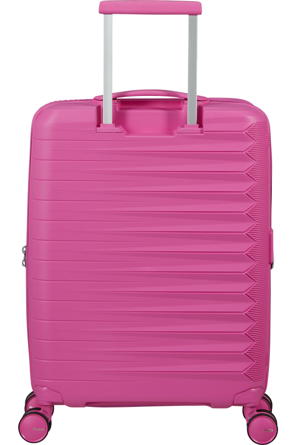 FastForward Resväska med 4 hjul 55 CM #Färg_Electric Fuchsia