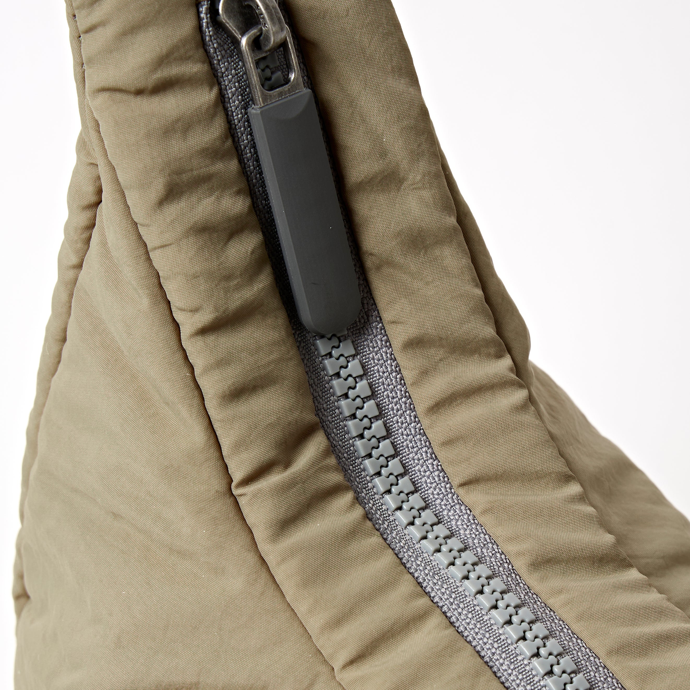 ROKA London - Belsize S handväska #Färg_Taupe