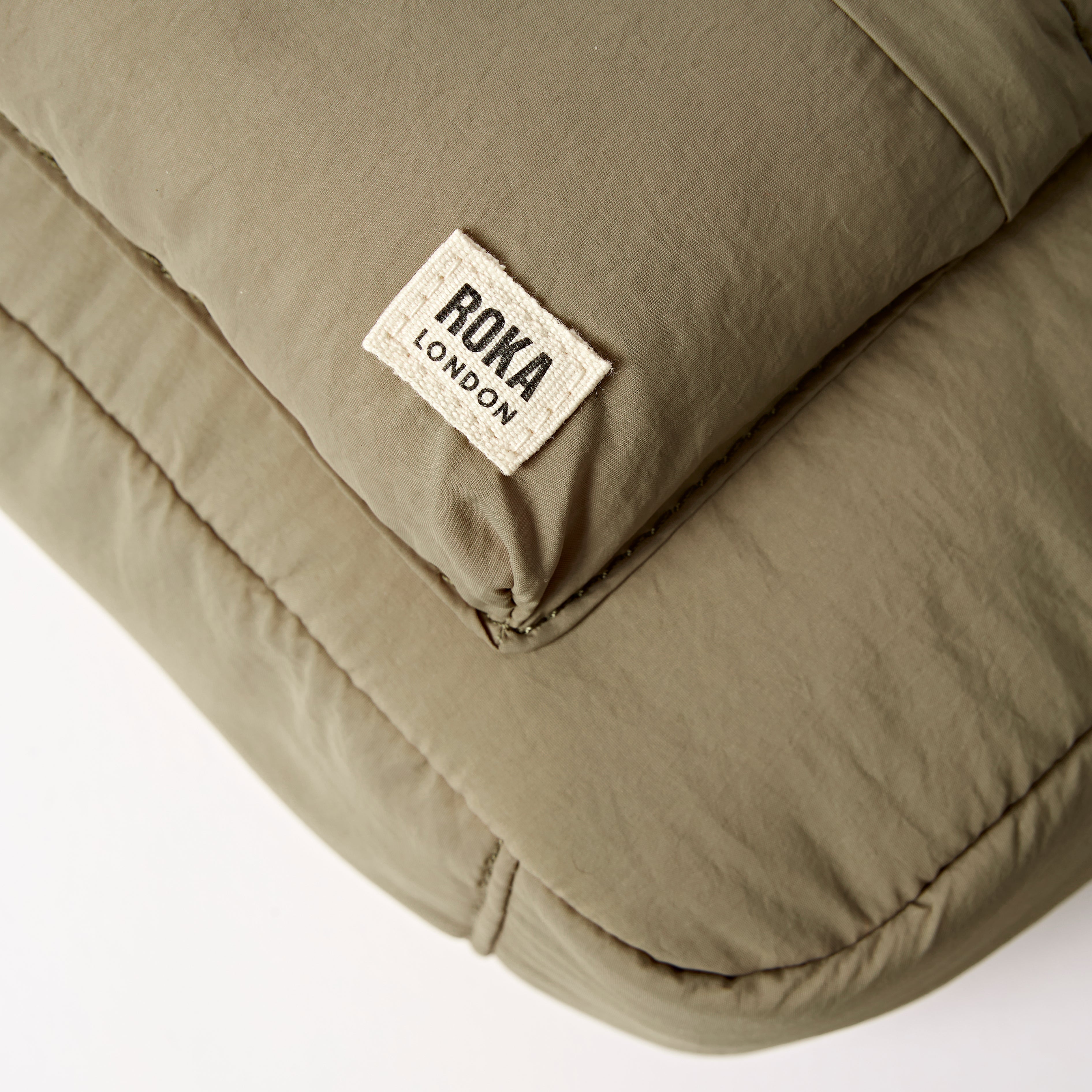 ROKA London - Belsize S handväska #Färg_Taupe