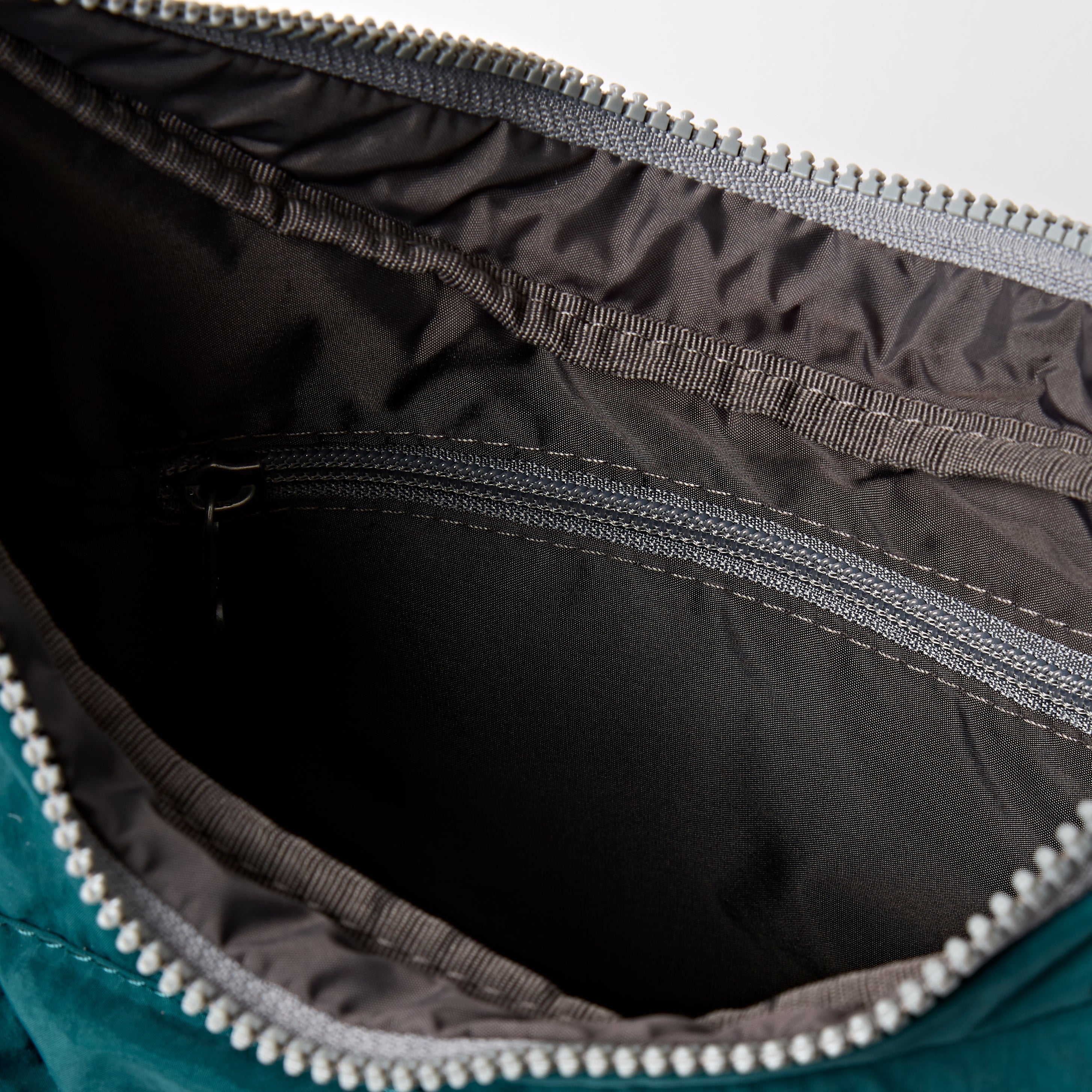 ROKA London - Belsize S handväska #Färg_Teal