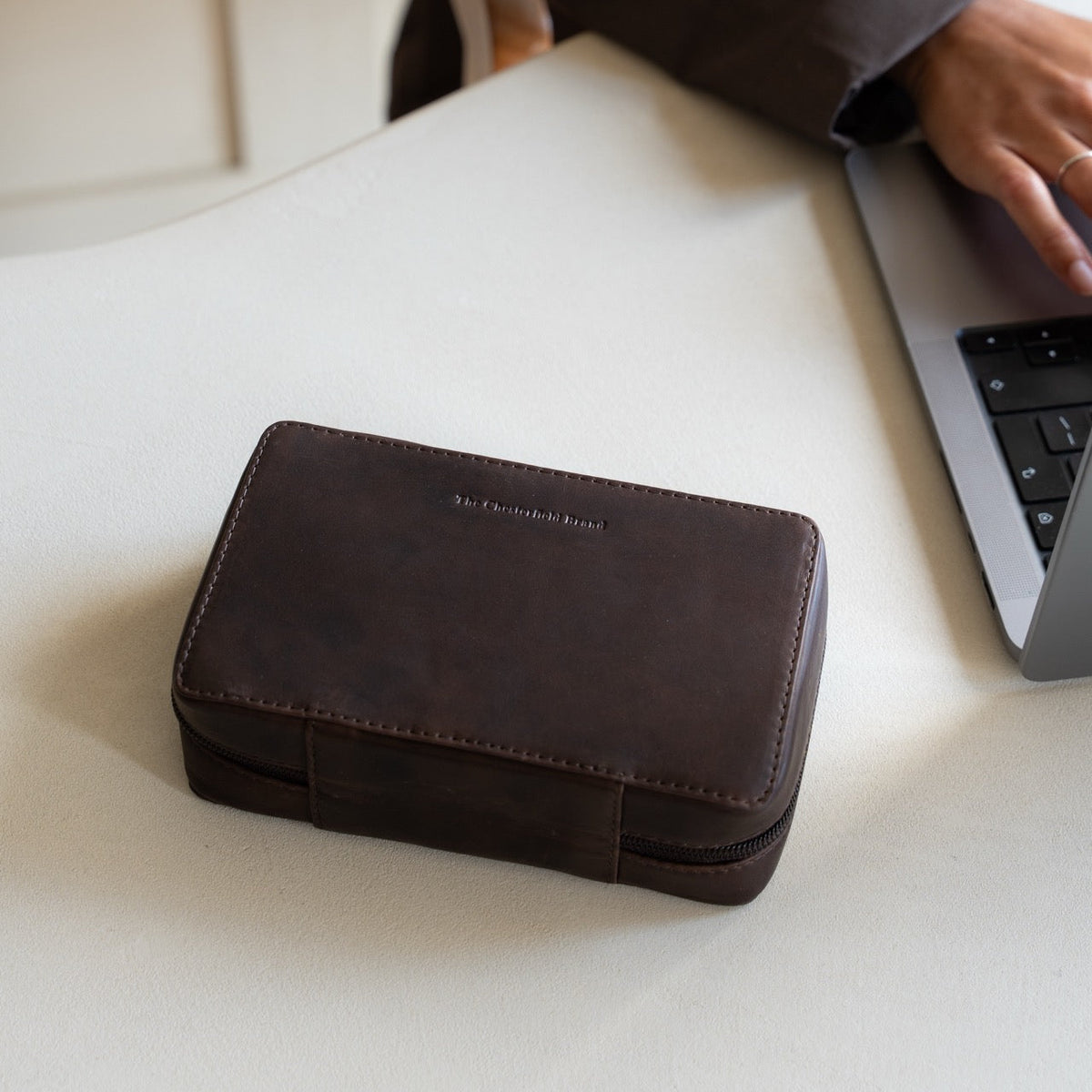 The Chesterfield Brand - Ardan Teknikorganisatör #Färg_Brun