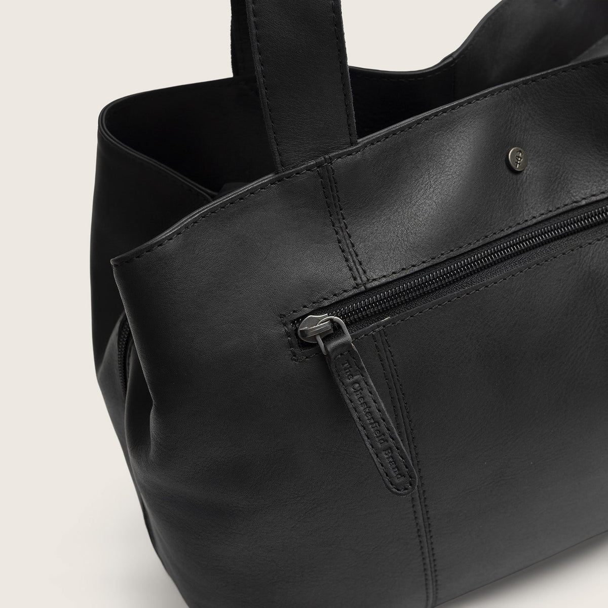 The Chesterfield Brand - Gail Crossbodyväska #Färg_Svart