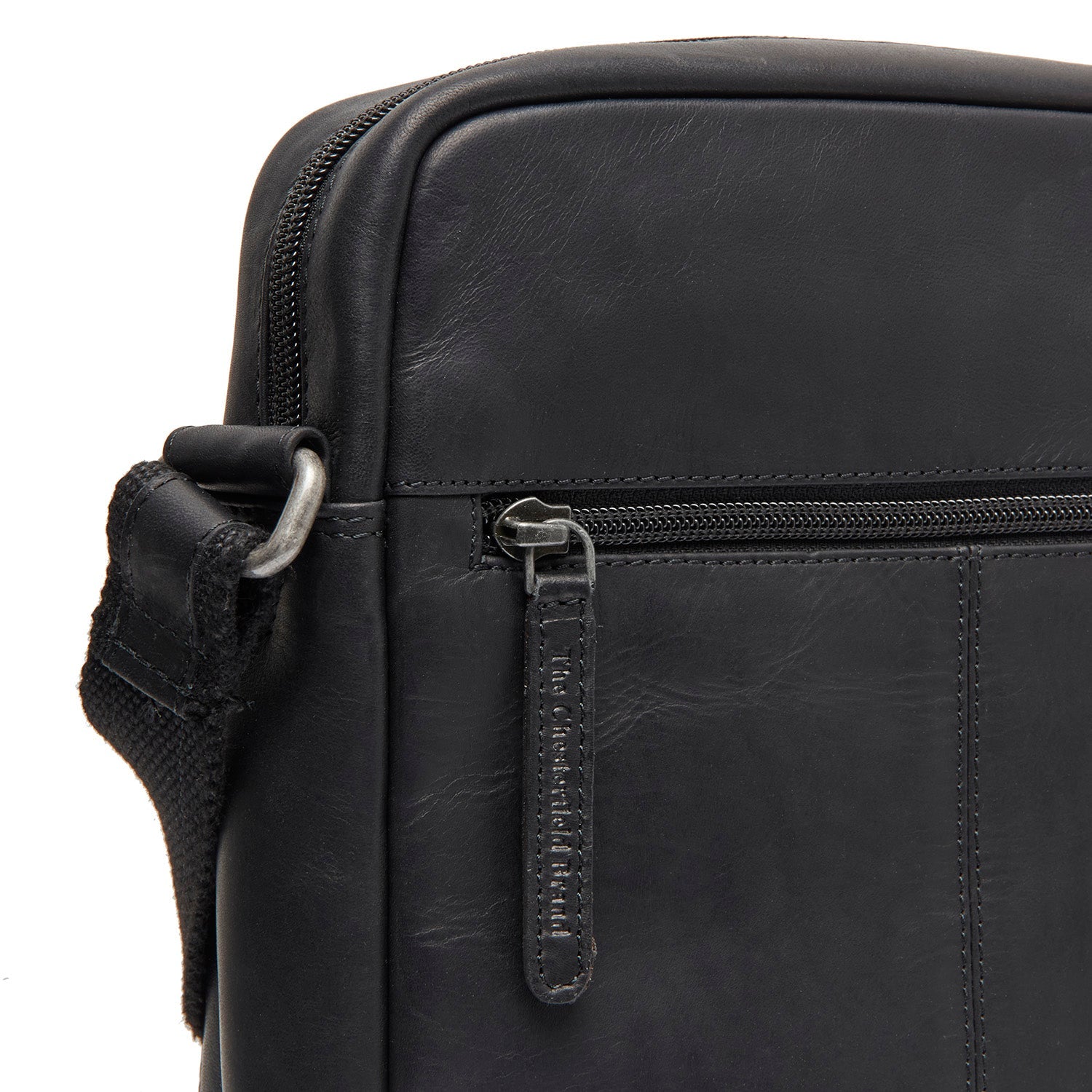The Chesterfield Brand - Anzora Crossbodyväska #Färg_Svart