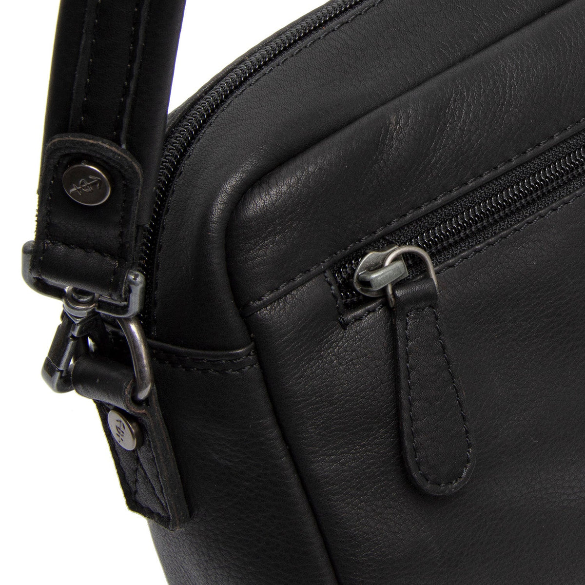The Chesterfield Brand - Liora Crossbodyväska #Färg_Svart