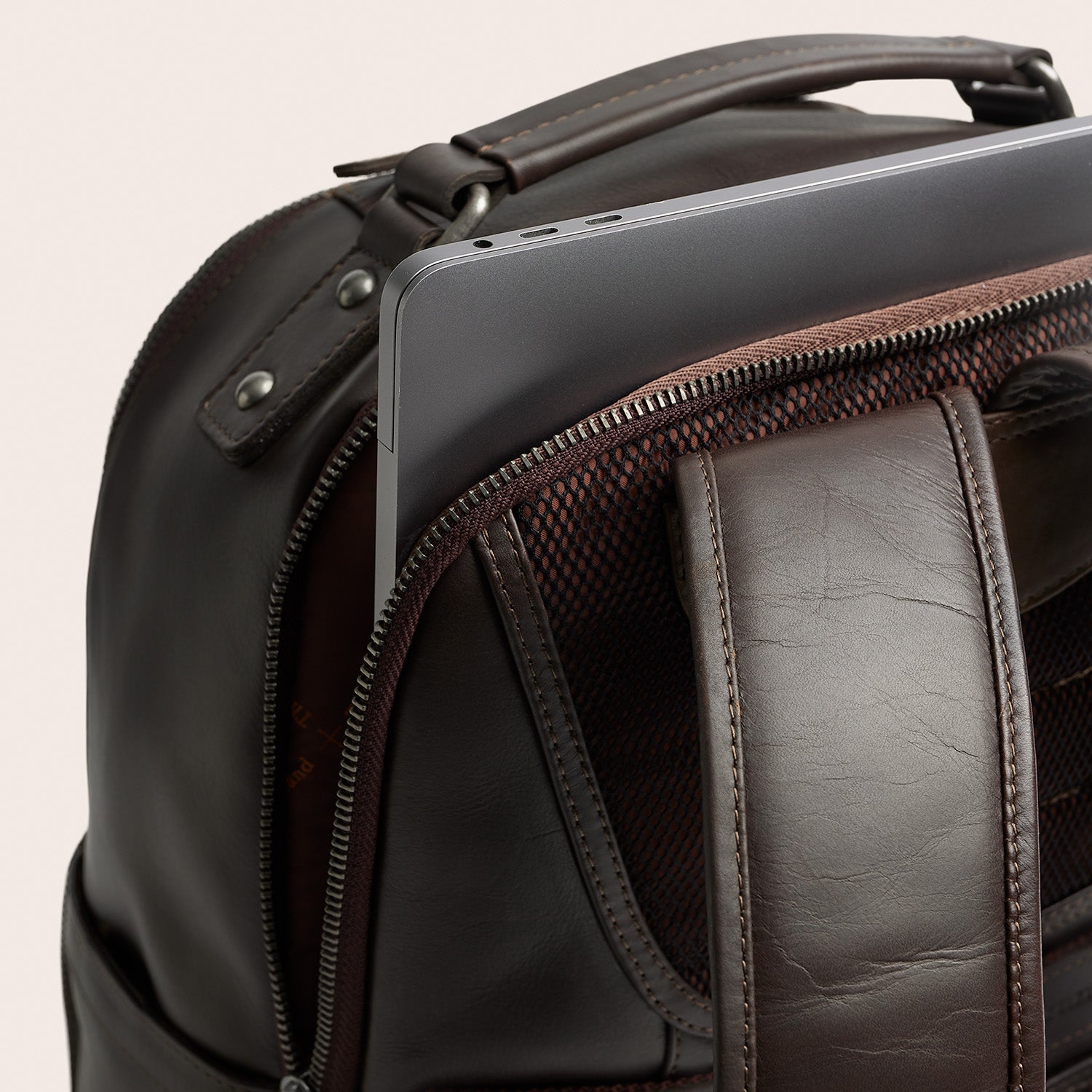The Chesterfield Brand - Austin Laptopryggsäck #Färg_Brun
