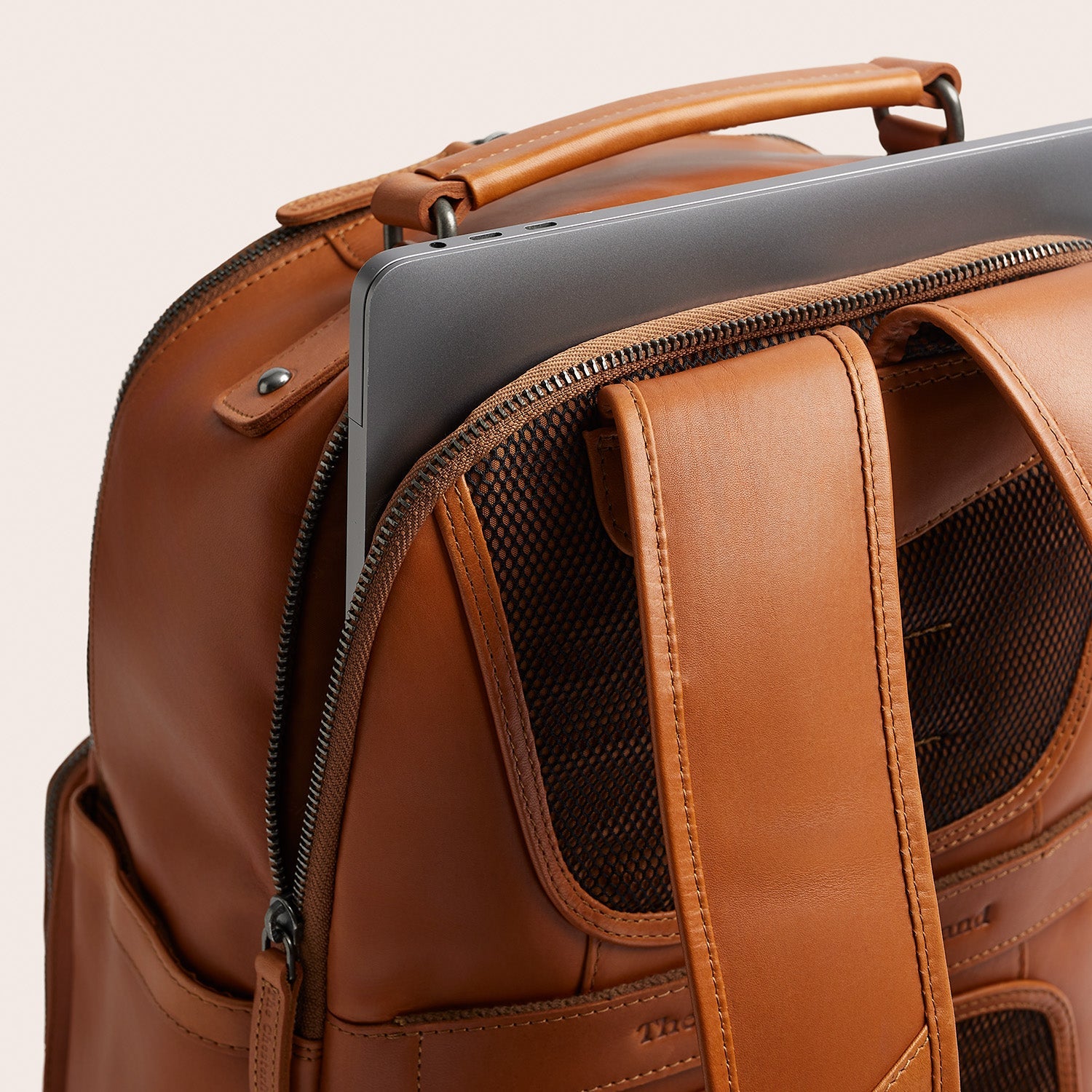 The Chesterfield Brand - Austin Laptopryggsäck #Färg_Konjak