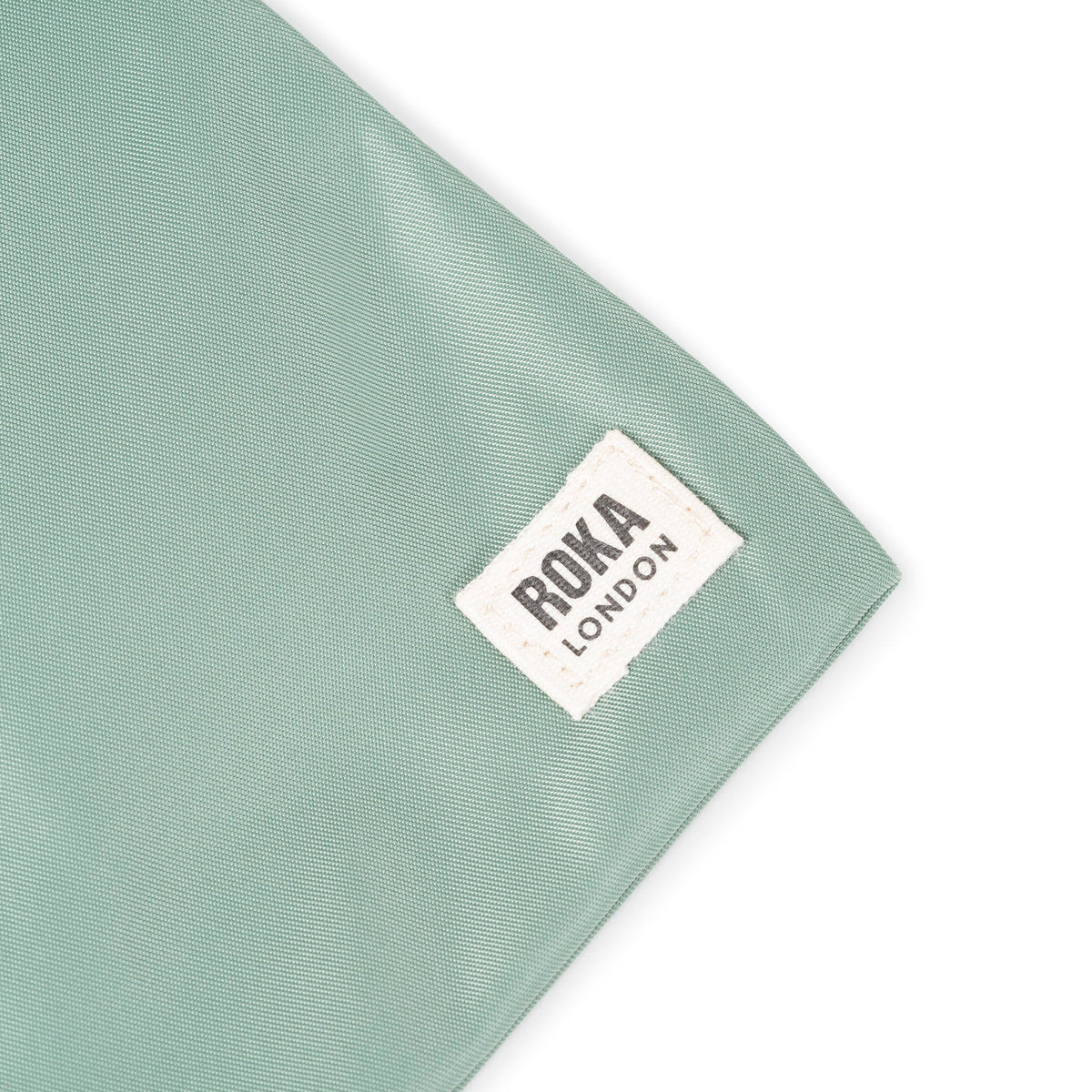 ROKA London - Chelsea XS slingväska med ficka #Färg_Frost