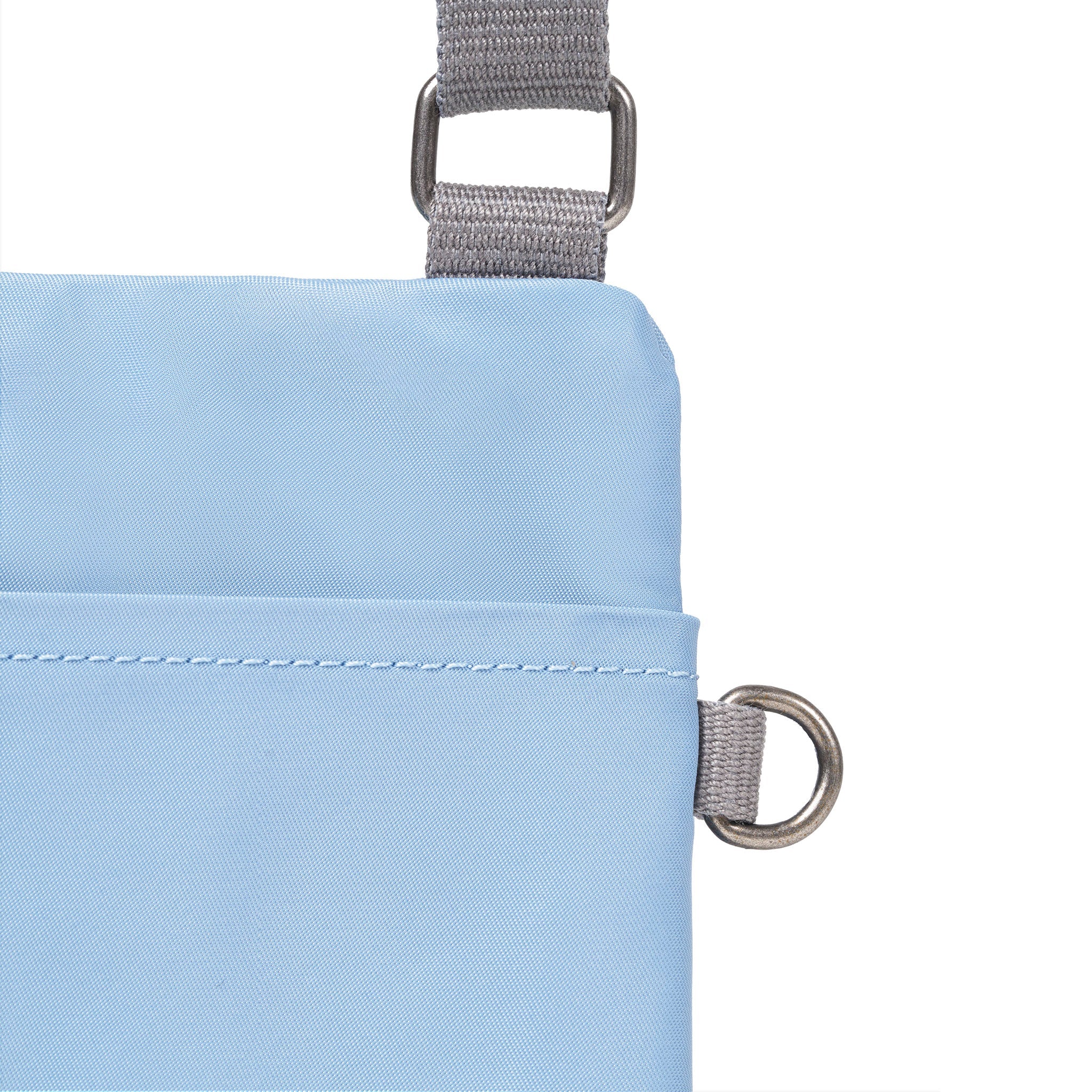 ROKA London - Chelsea XS slingväska med ficka #Färg_Retro_Blue