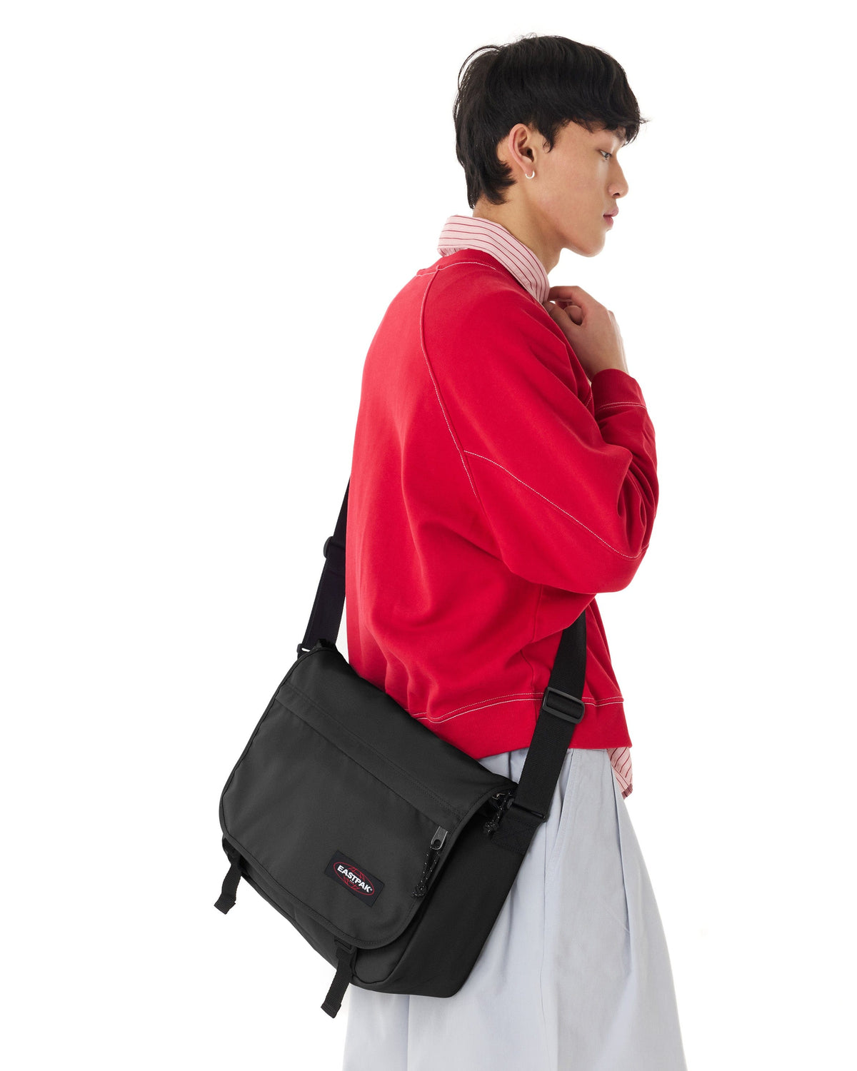 Eastpak - DELEGATE + Axelväska
