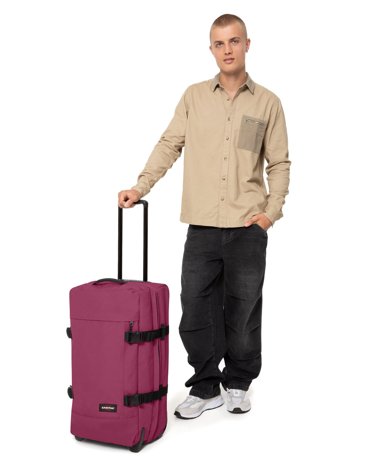 Eastpak - TRANVERZ M Resväska