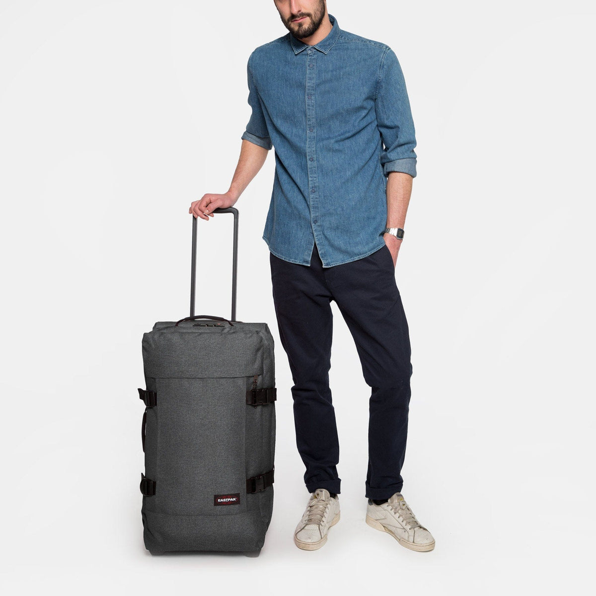 Eastpak - TRANVERZ M Resväska