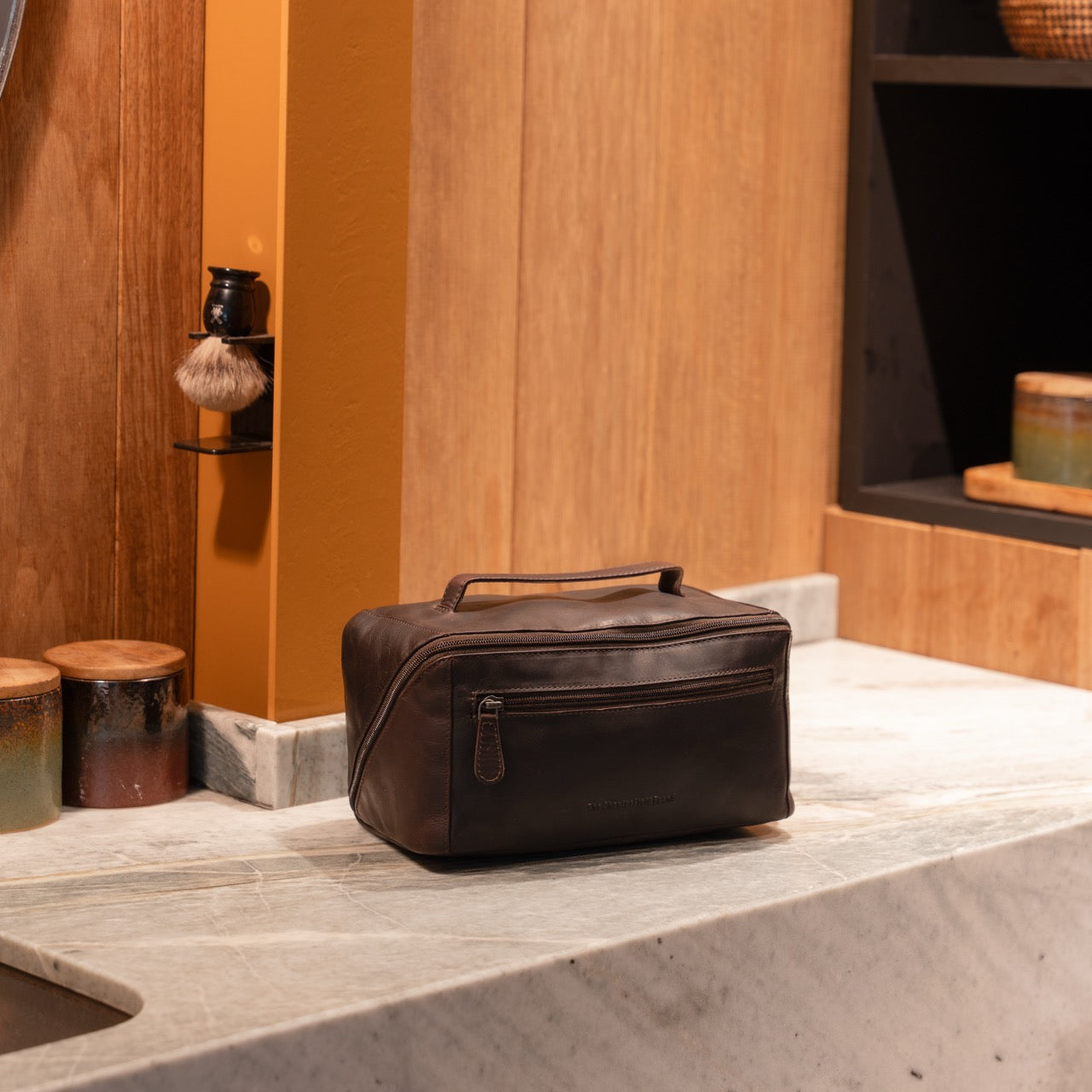 The Chesterfield Brand - Elmia Necessär #Färg_Brun