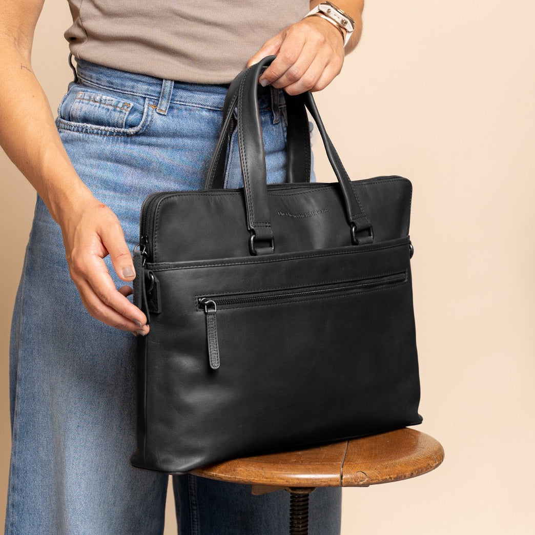 The Chesterfield Brand - Elvas Laptopväska #Färg_Svart