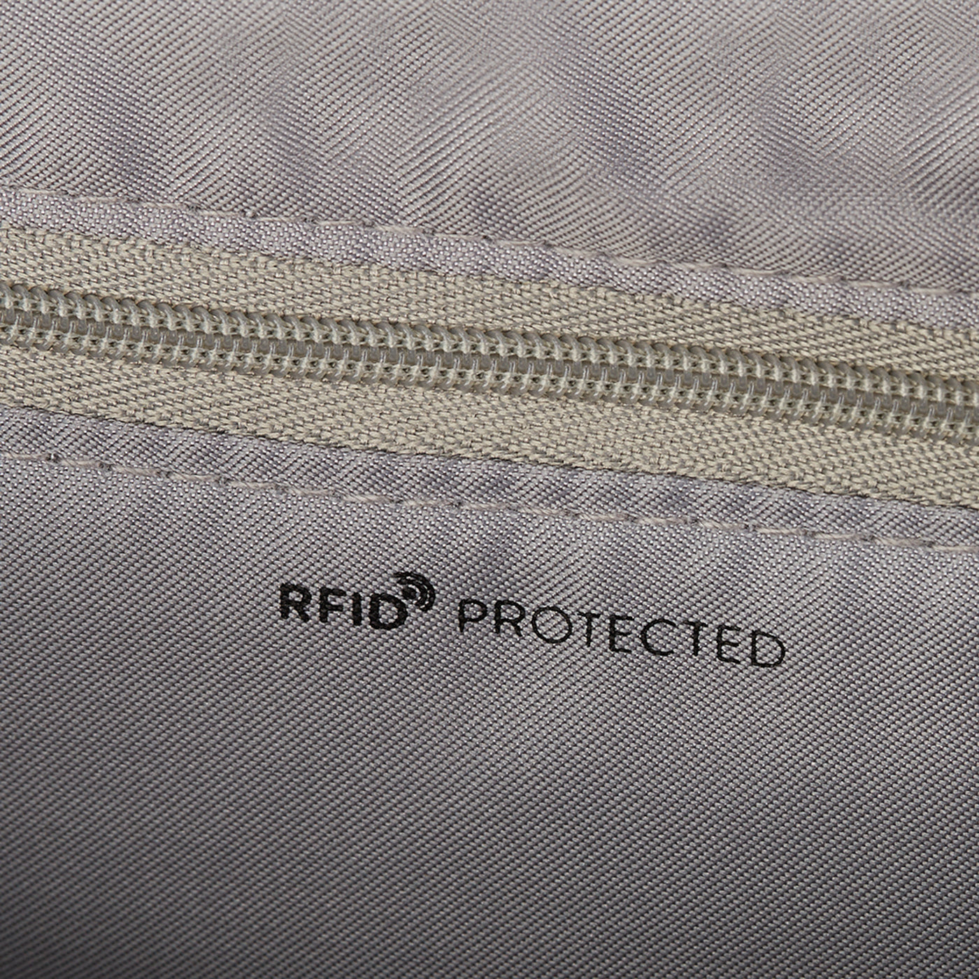 Hedgren RUSH Small Crossover RFID