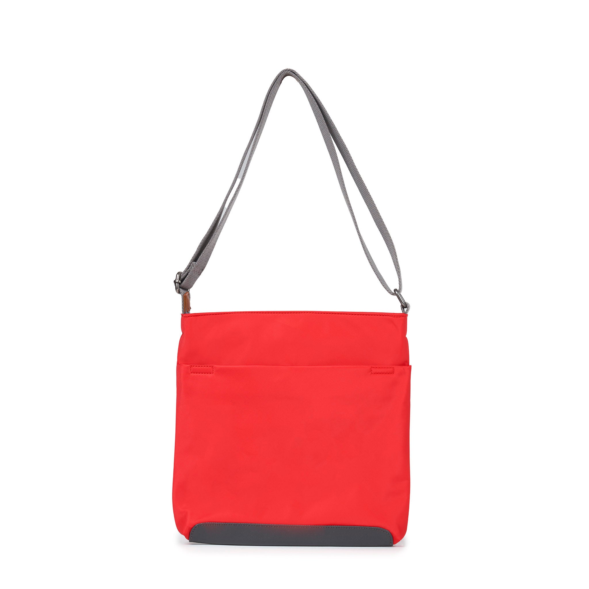 ROKA London - Kennington M crossbody-väska #Färg_Chilli_Oil