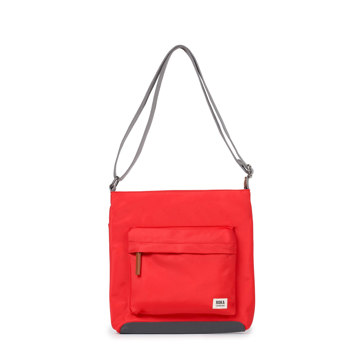 ROKA London - Kennington M crossbody-väska #Färg_Chilli_Oil