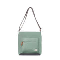 ROKA London - Kennington M crossbody-väska #Färg_Frost