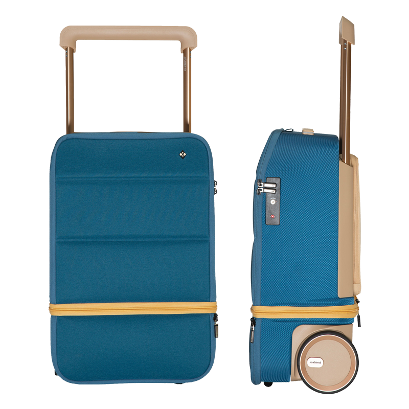 NOMAD - Blå - Expanderbar Kabinväska 55/75 cm - Powerbank ingår