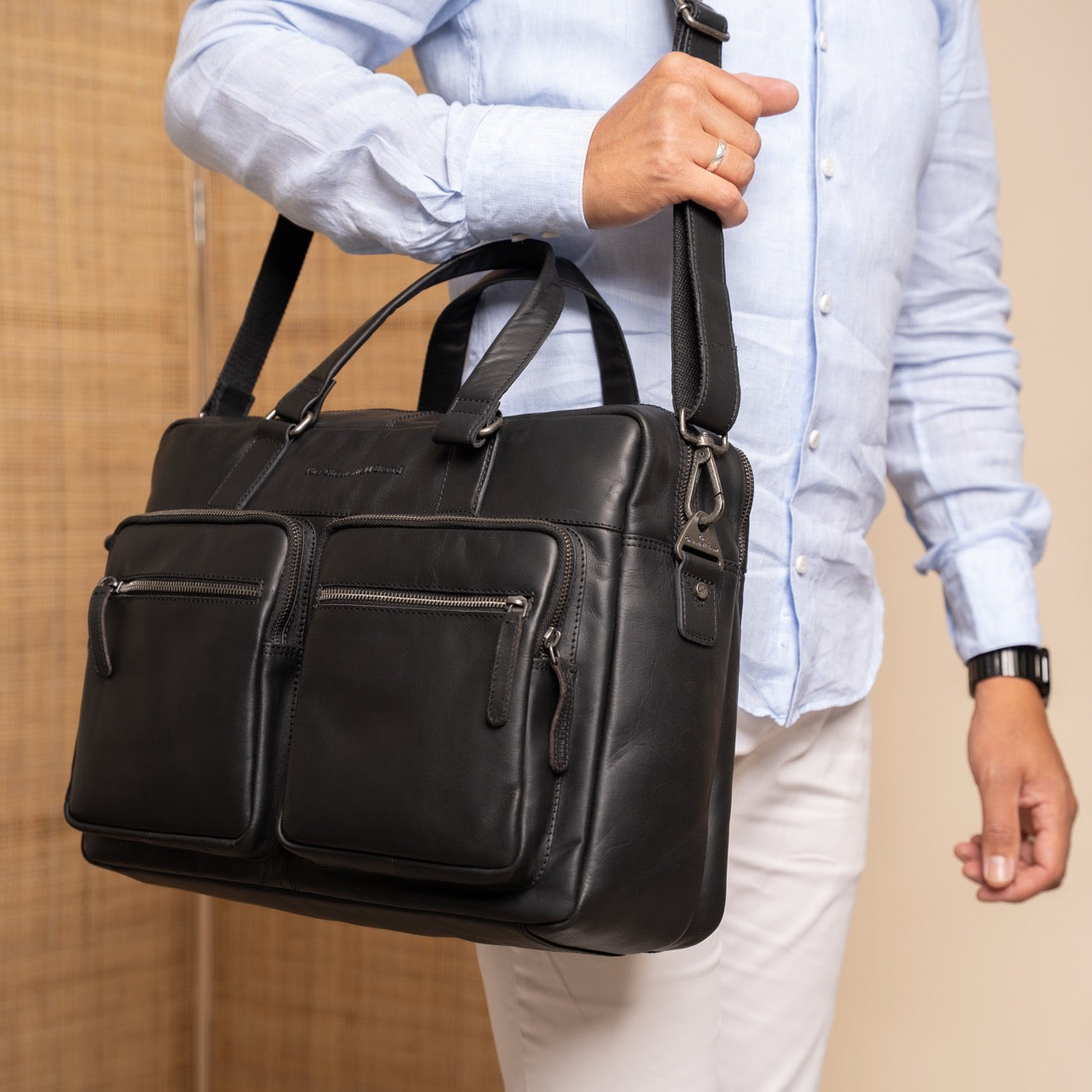 The Chesterfield Brand - Misha Laptopväska #Färg_Svart