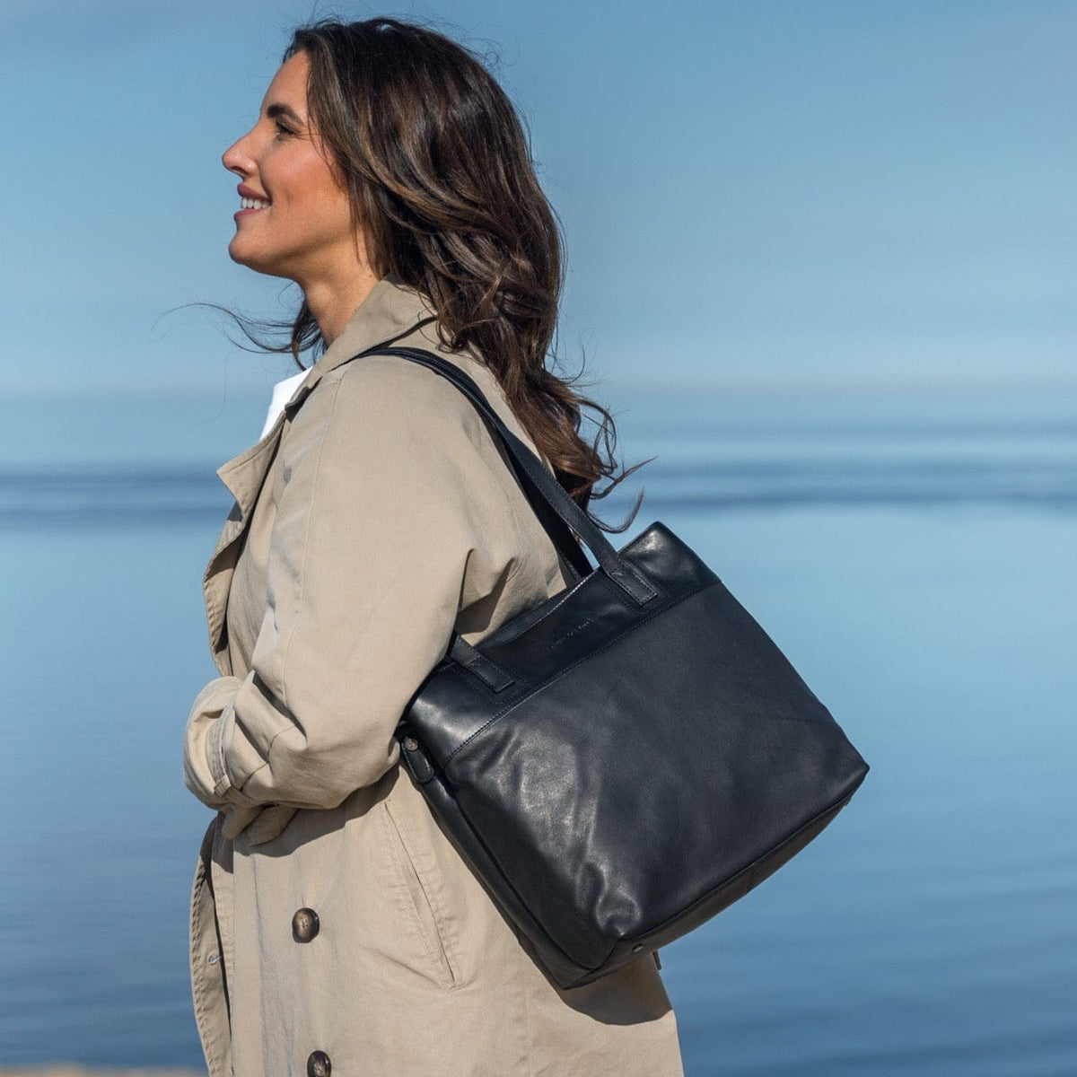 The Chesterfield Brand - Nola Toteväska #Färg_Svart