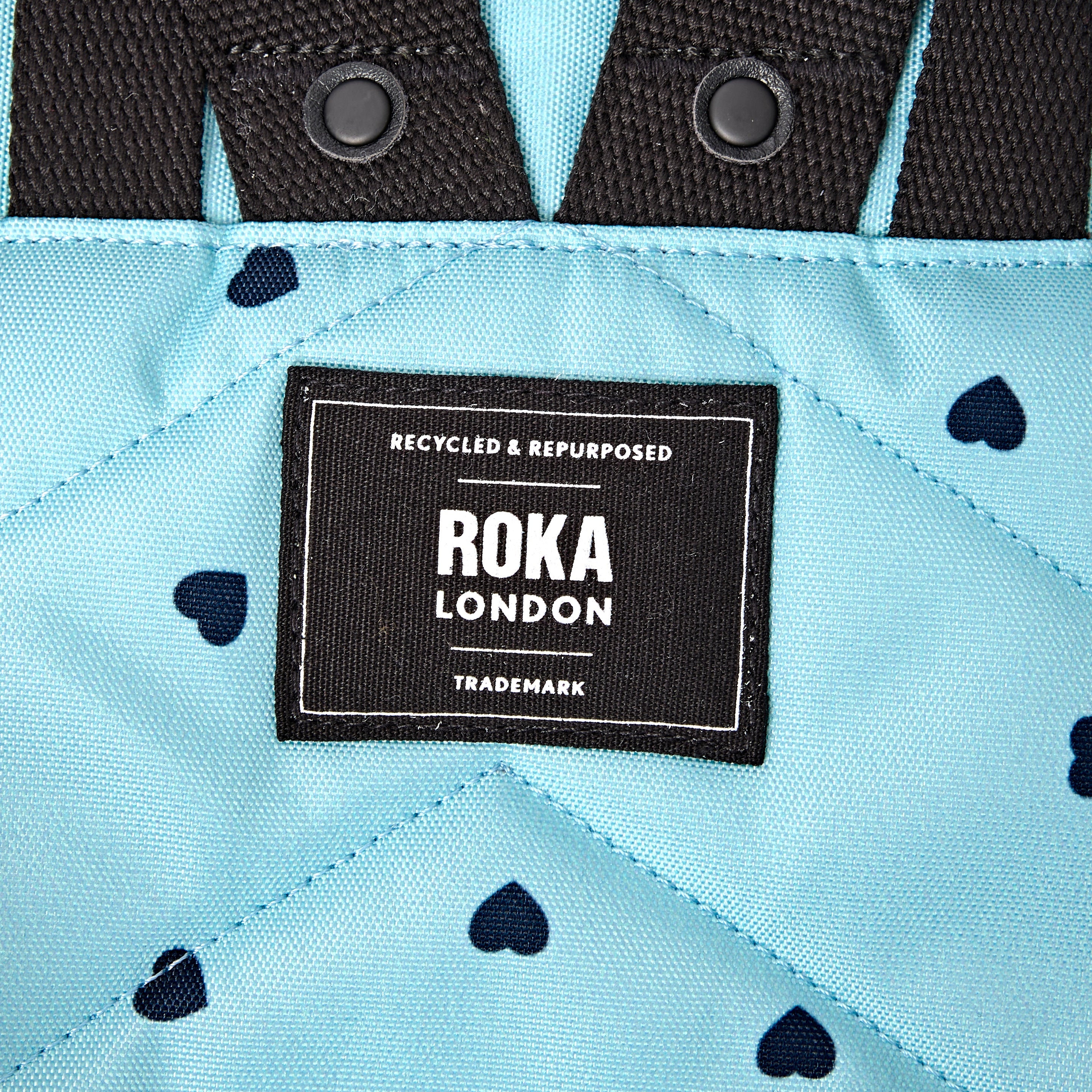 ROKA London - Bantry S ryggsäck #Färg_Heart_Print