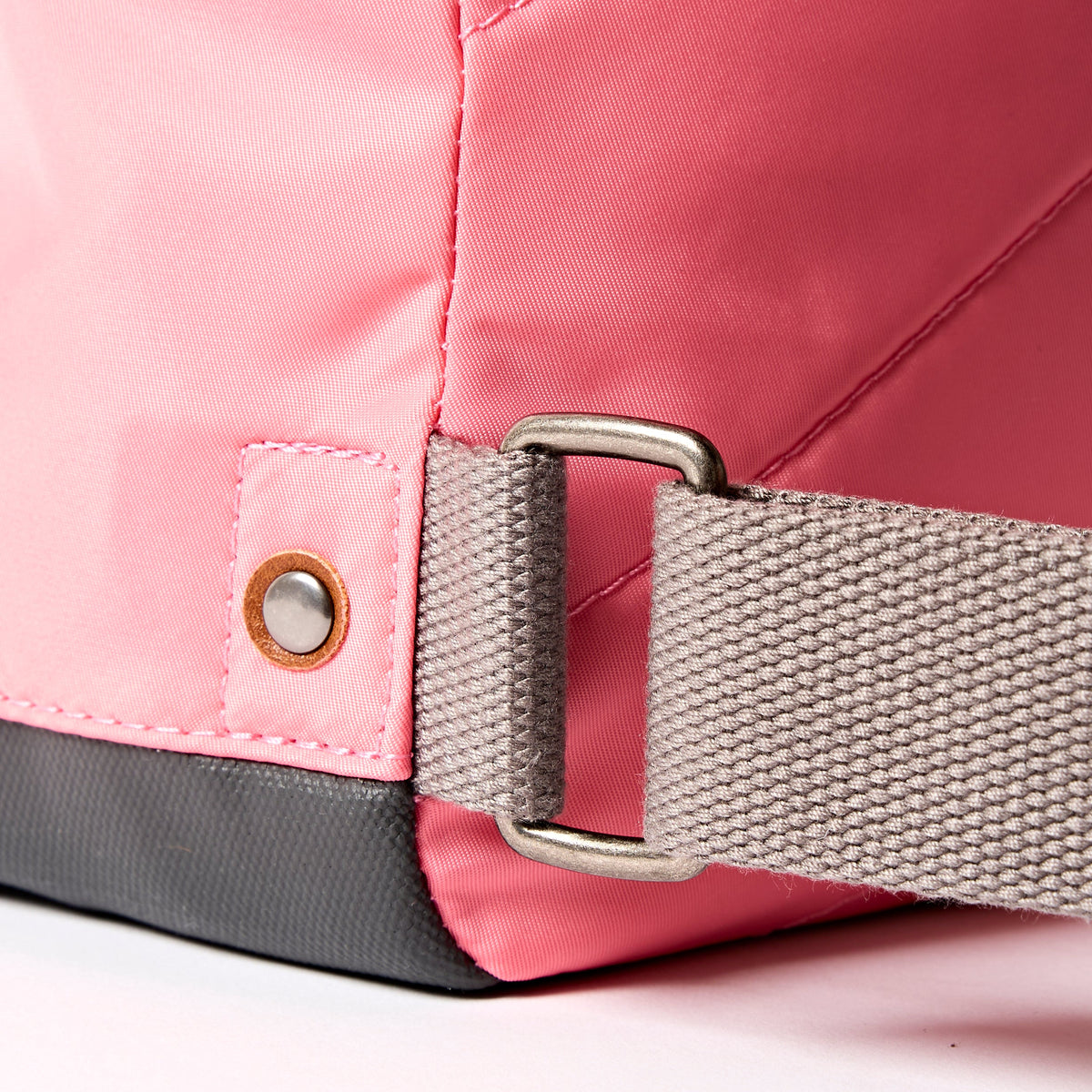 ROKA London - Bantry S ryggsäck #Färg_Pink_Lemonade