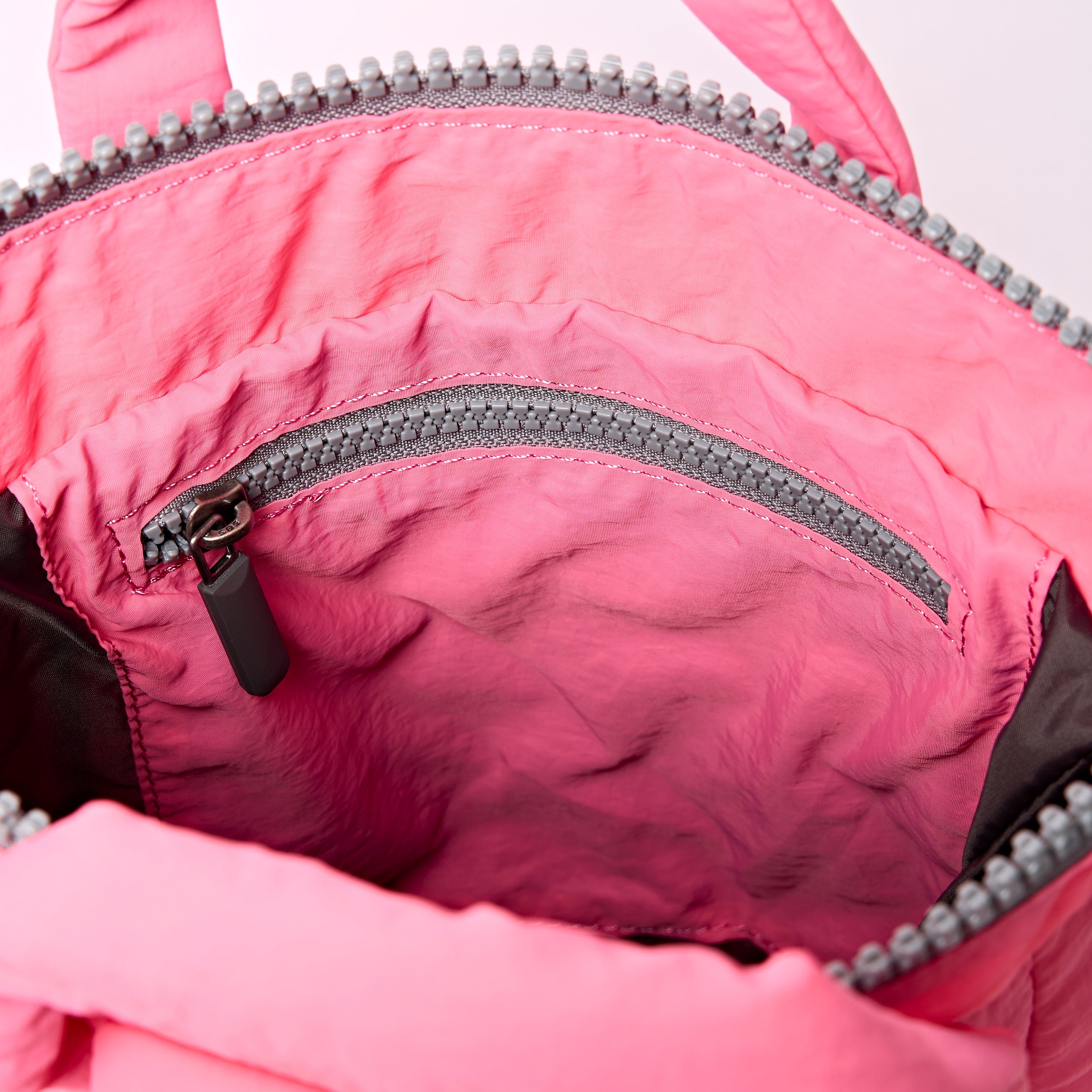 ROKA London - Bantry XS XS-ryggsäck #Färg_Pink_Lemonade