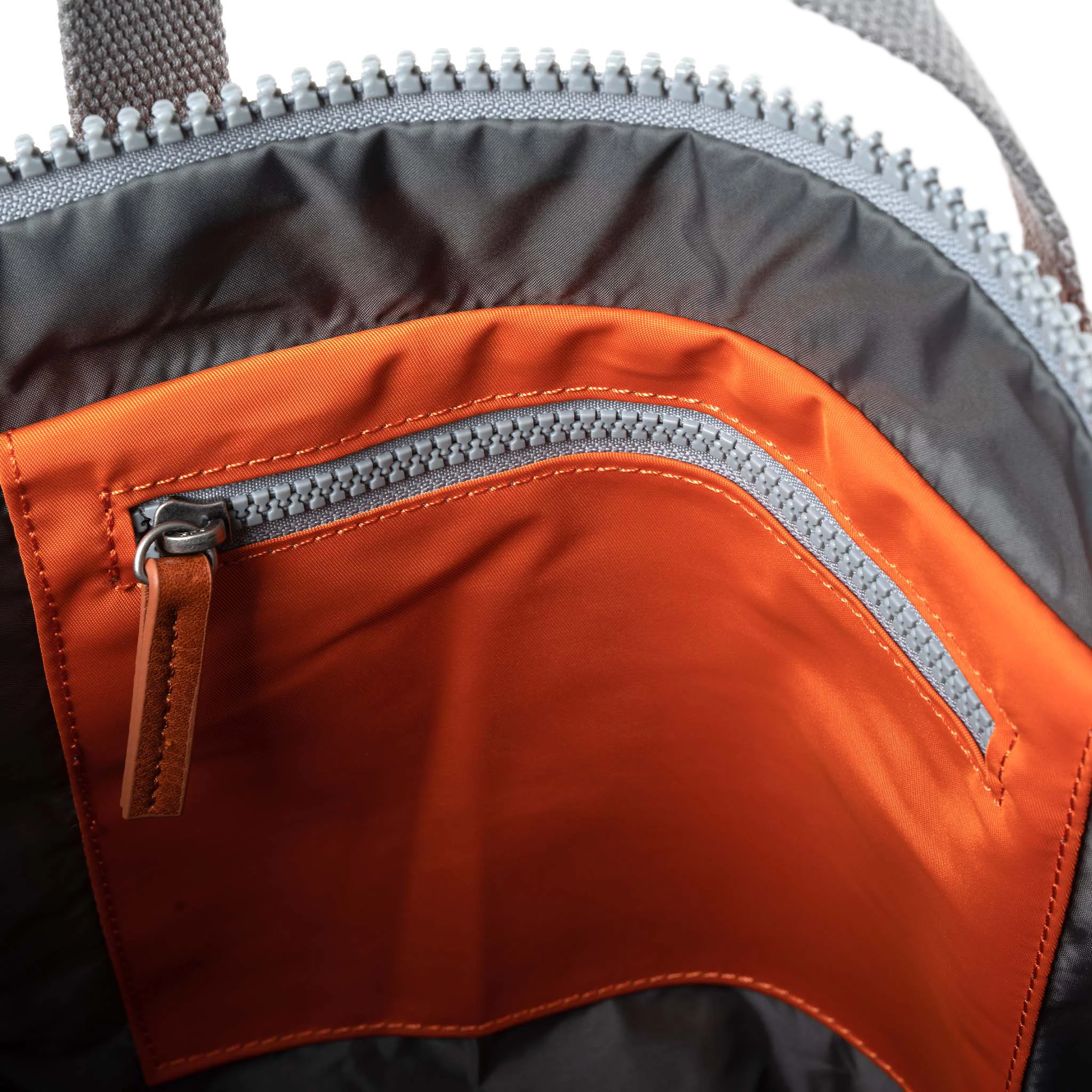 ROKA London - Bayswater M paraplyryggsäck #Färg_Burnt_Orange