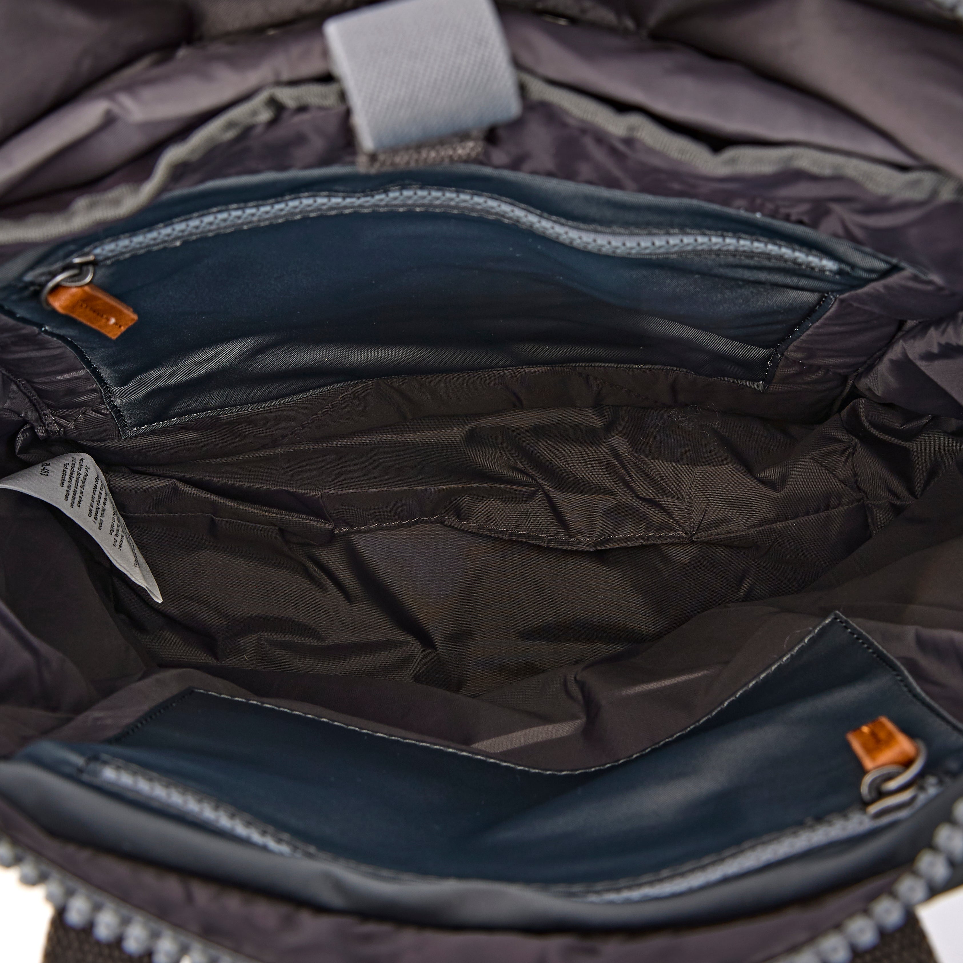 ROKA London - Bayswater M paraplyryggsäck #Färg_Beluga