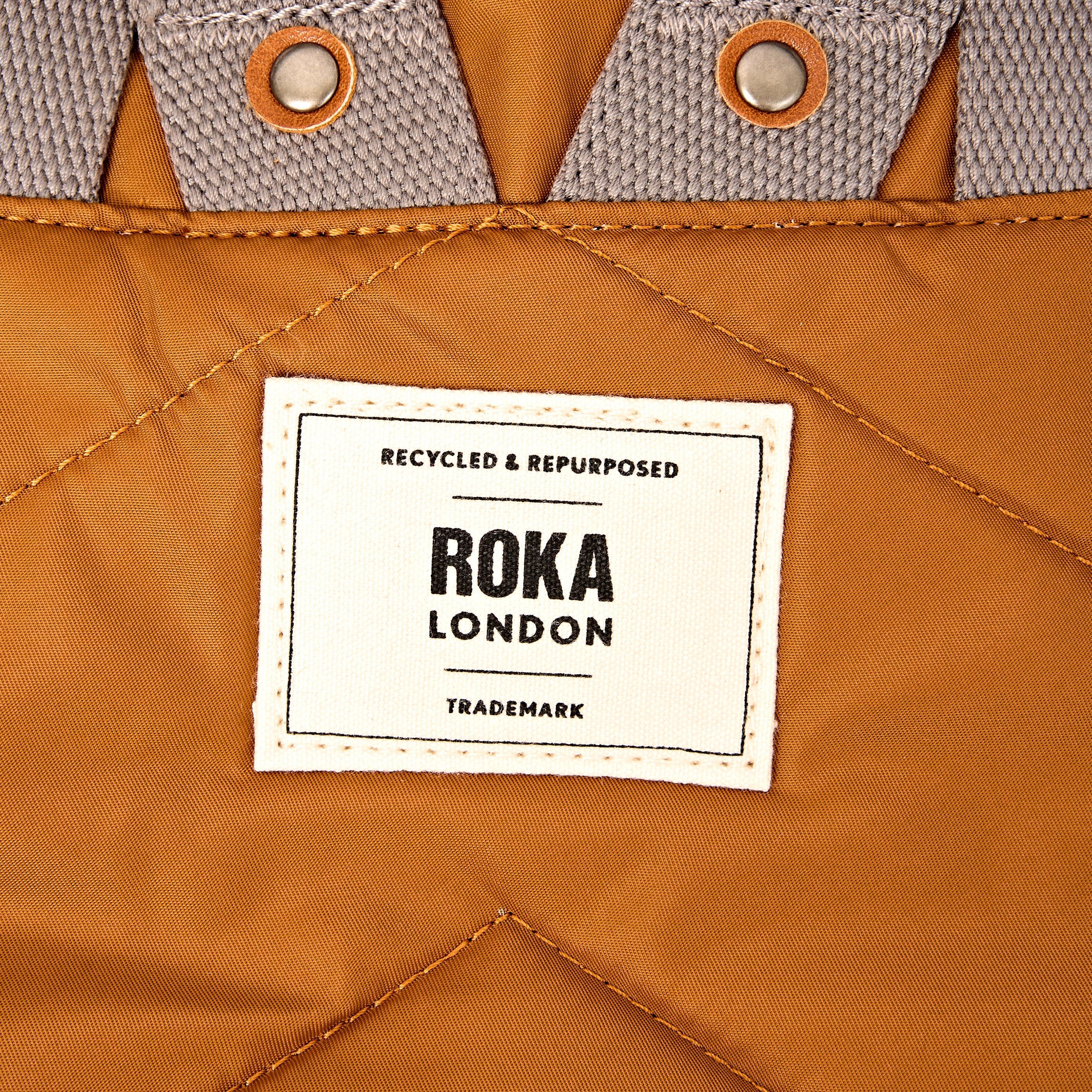 ROKA London - Bayswater M paraplyryggsäck #Färg_Biscuit