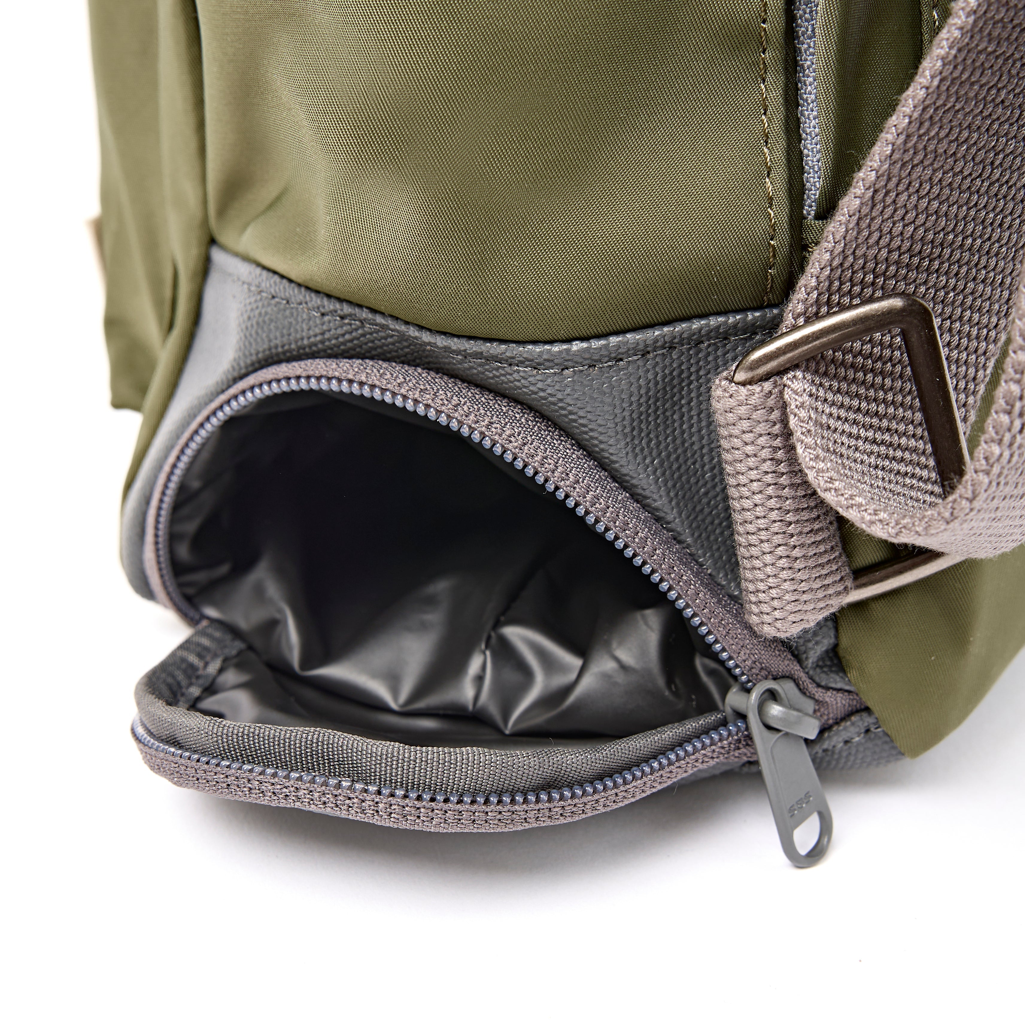 ROKA London - Bayswater M paraplyryggsäck #Färg_Chive