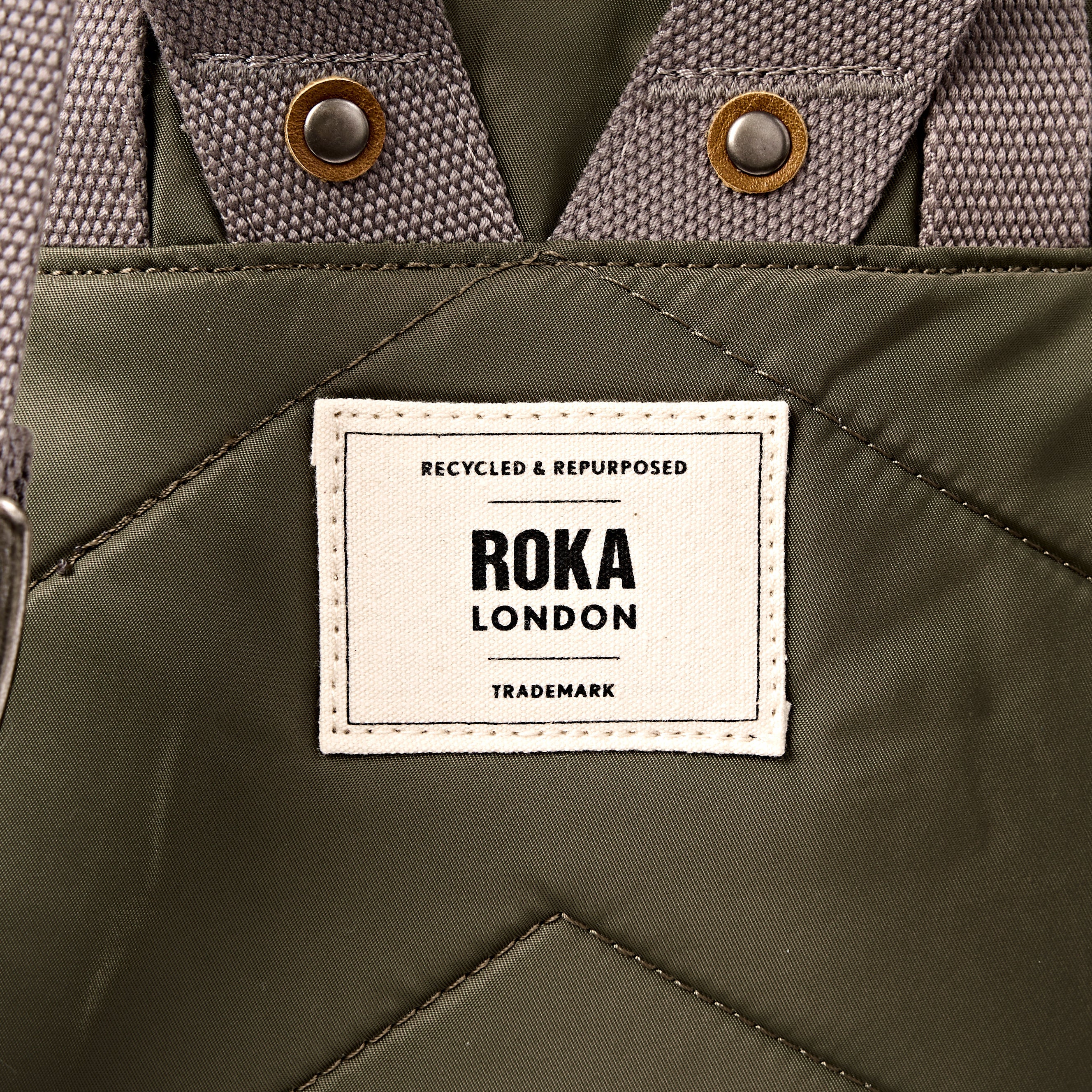 ROKA London - Bayswater M paraplyryggsäck #Färg_Army