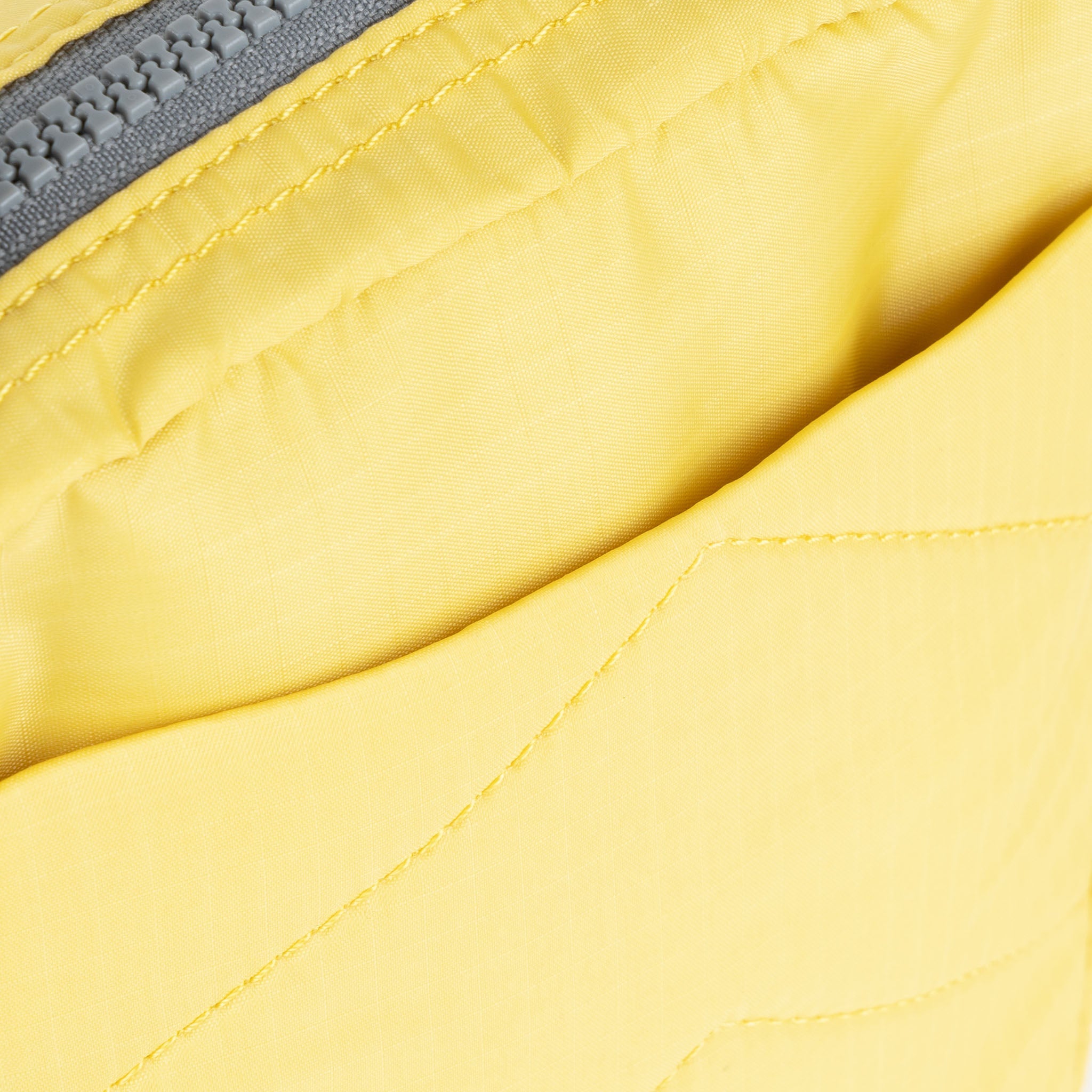 ROKA London - Bond S crossbody-väska med ficka #Färg_Citron