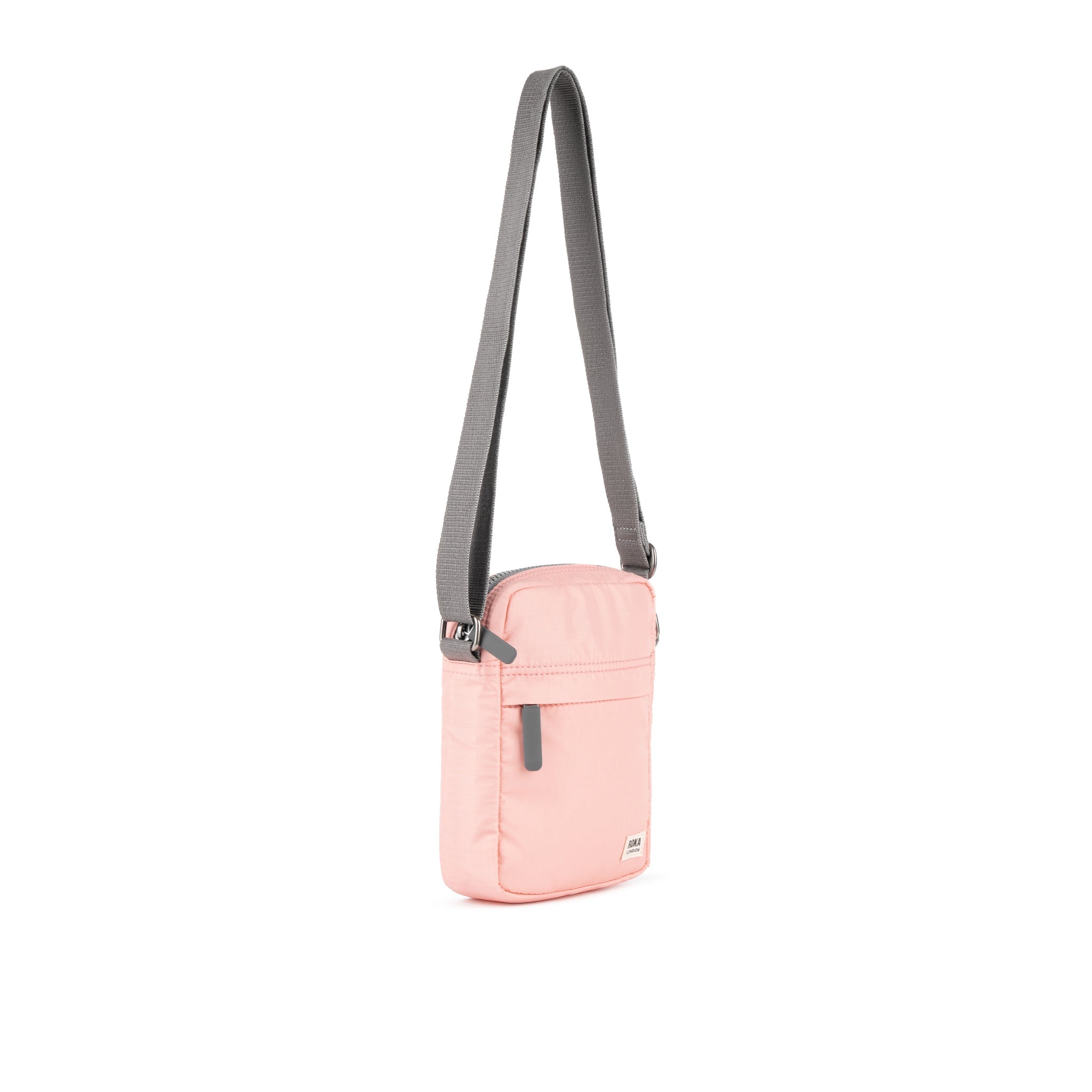 ROKA London - Bond S crossbody-väska med ficka #Färg_English_Rose
