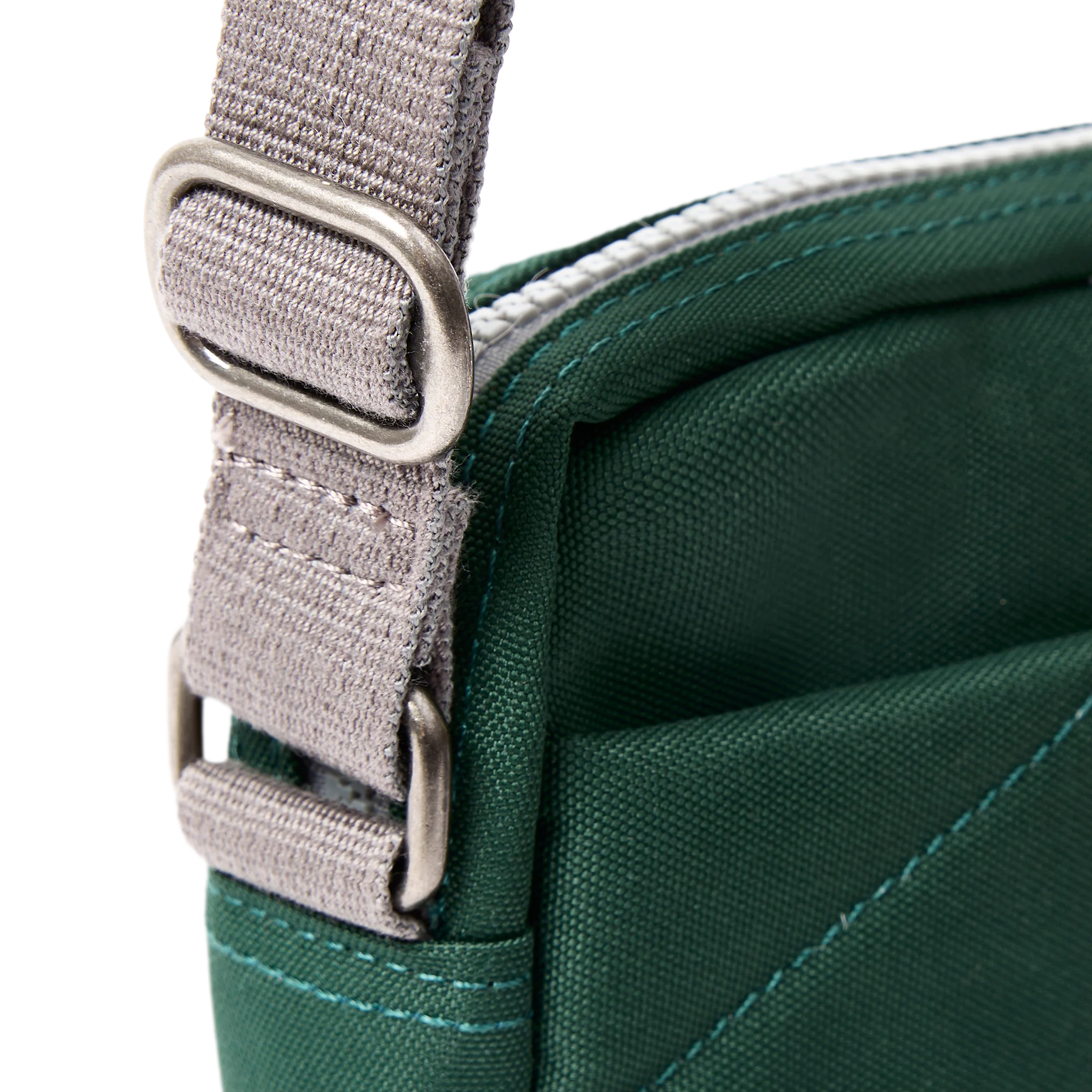 ROKA London - Bond S crossbody-väska med ficka #Färg_Forest
