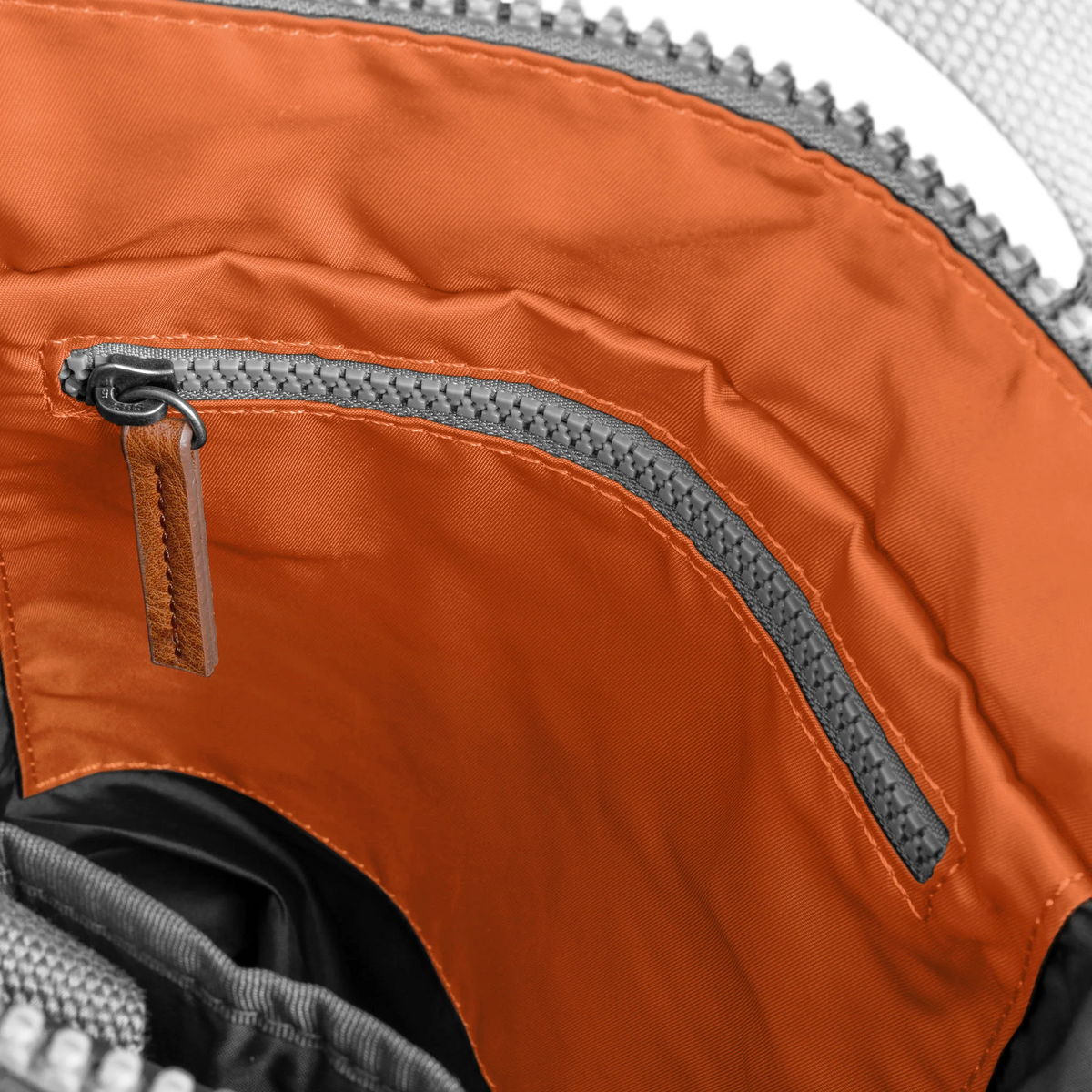 ROKA London - Bantry S ryggsäck #Färg_Burnt_Orange