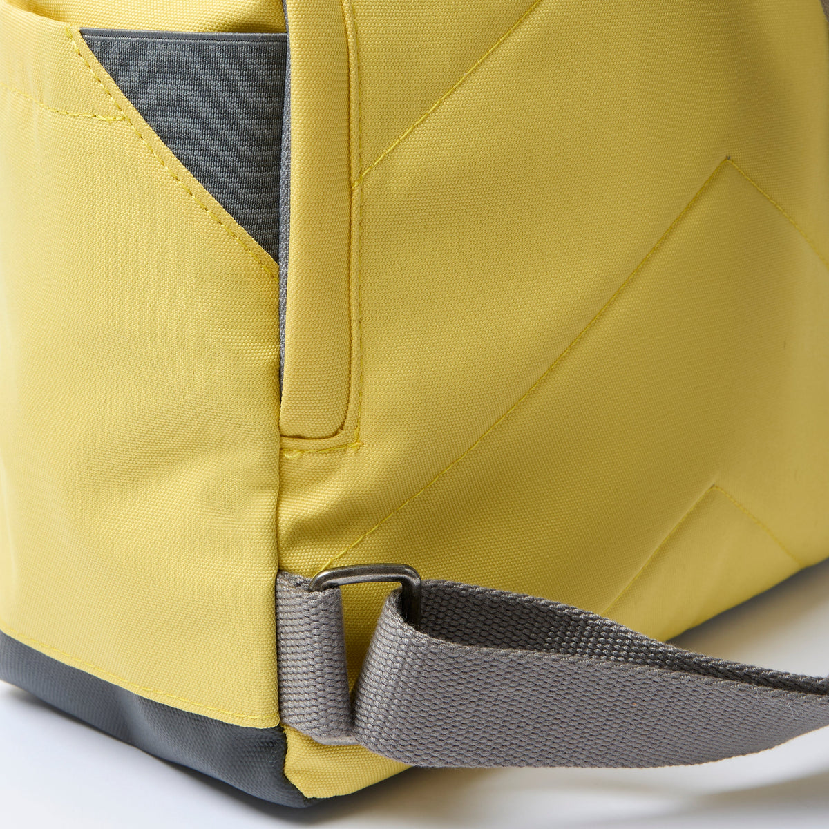 ROKA London - Camden M J-ryggsäck #Färg_Lemonade_Stripe