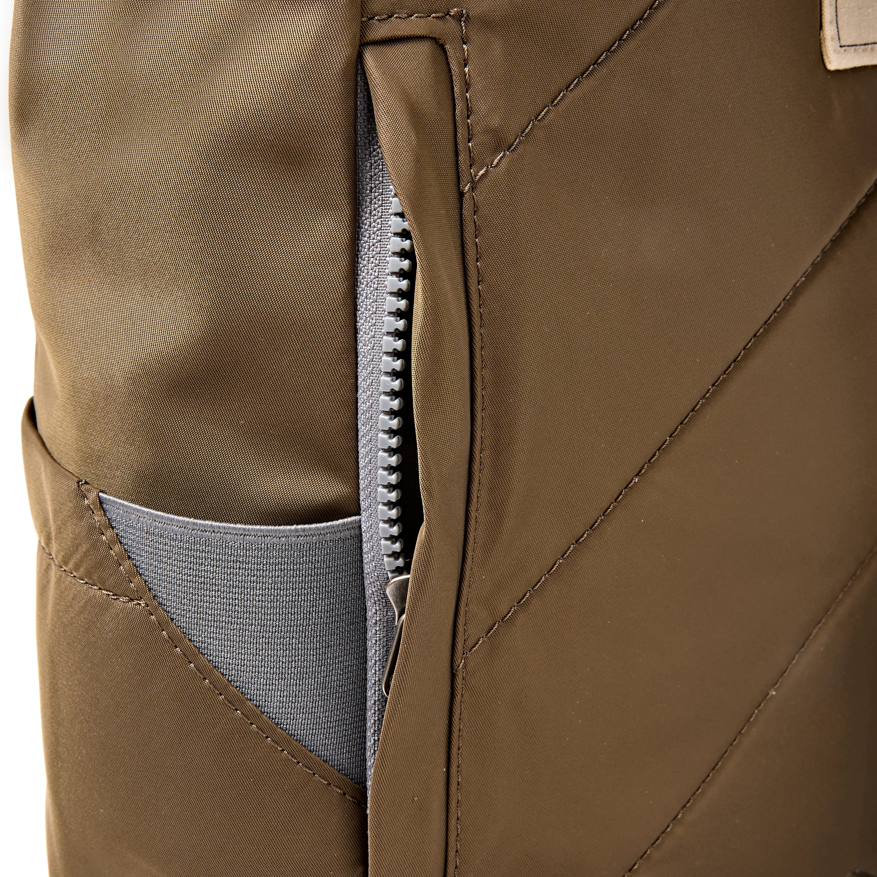 ROKA London - Canfield M rolltop-ryggsäck #Färg_Army