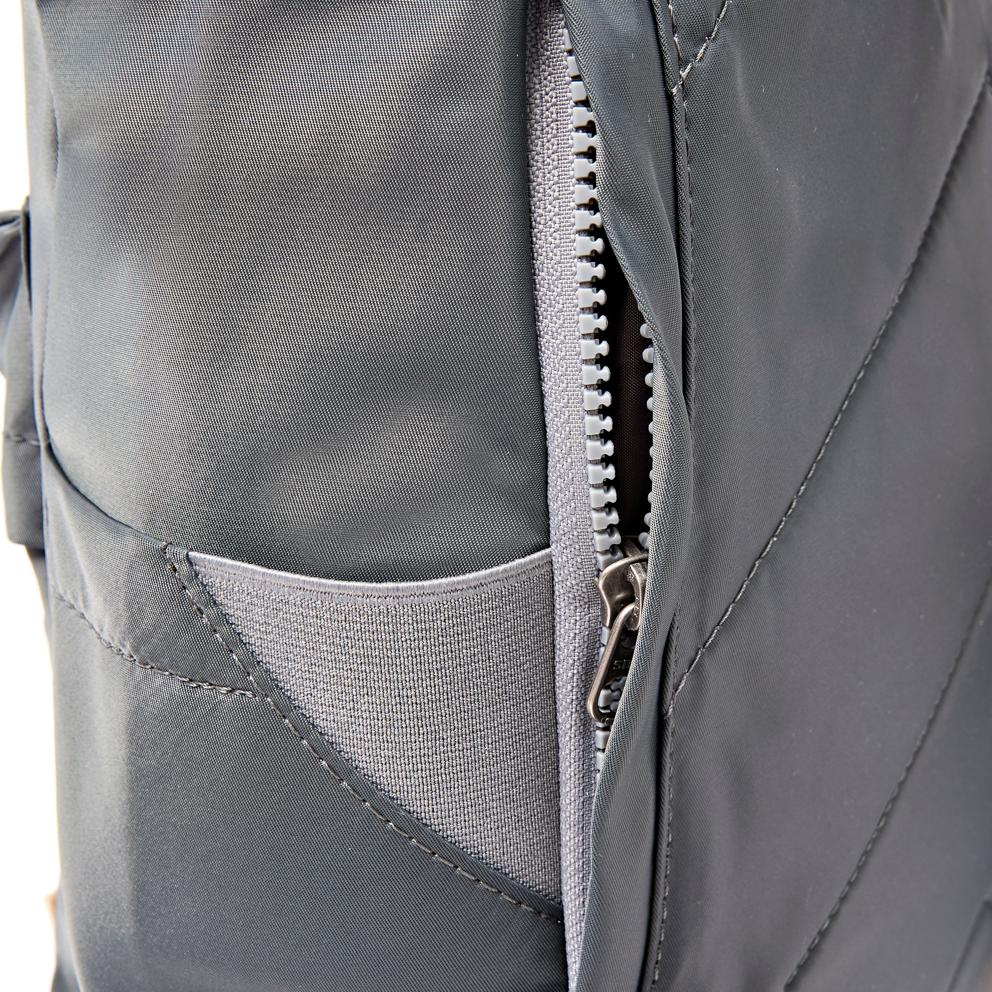 ROKA London - Canfield M rolltop-ryggsäck #Färg_Beluga