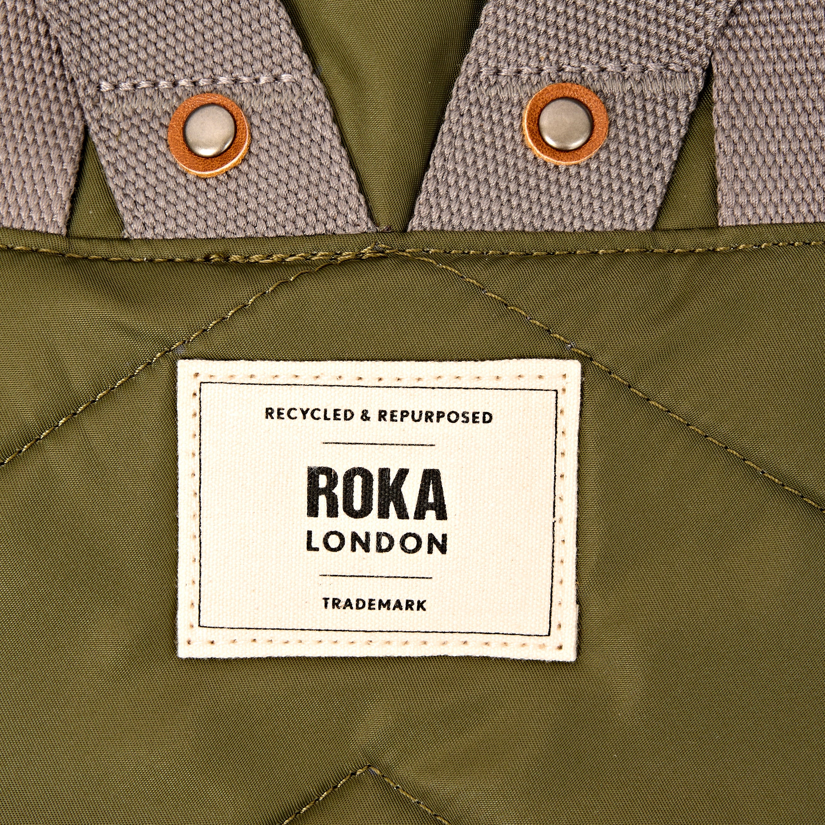 ROKA London - Canfield M rolltop-ryggsäck #Färg_Chive