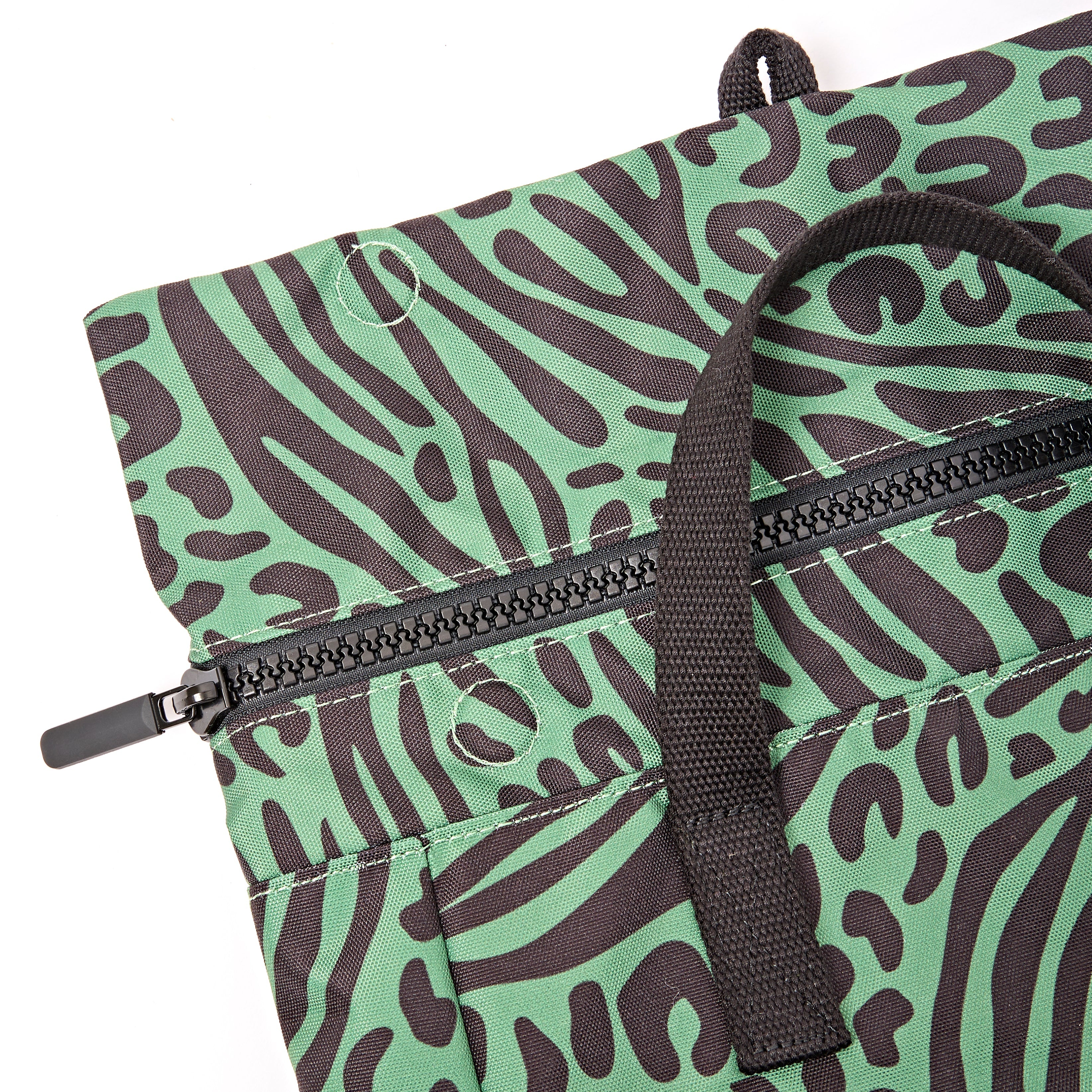 ROKA London - Canfield M rolltop-ryggsäck #Färg_Mixed_Animal_Artichoke