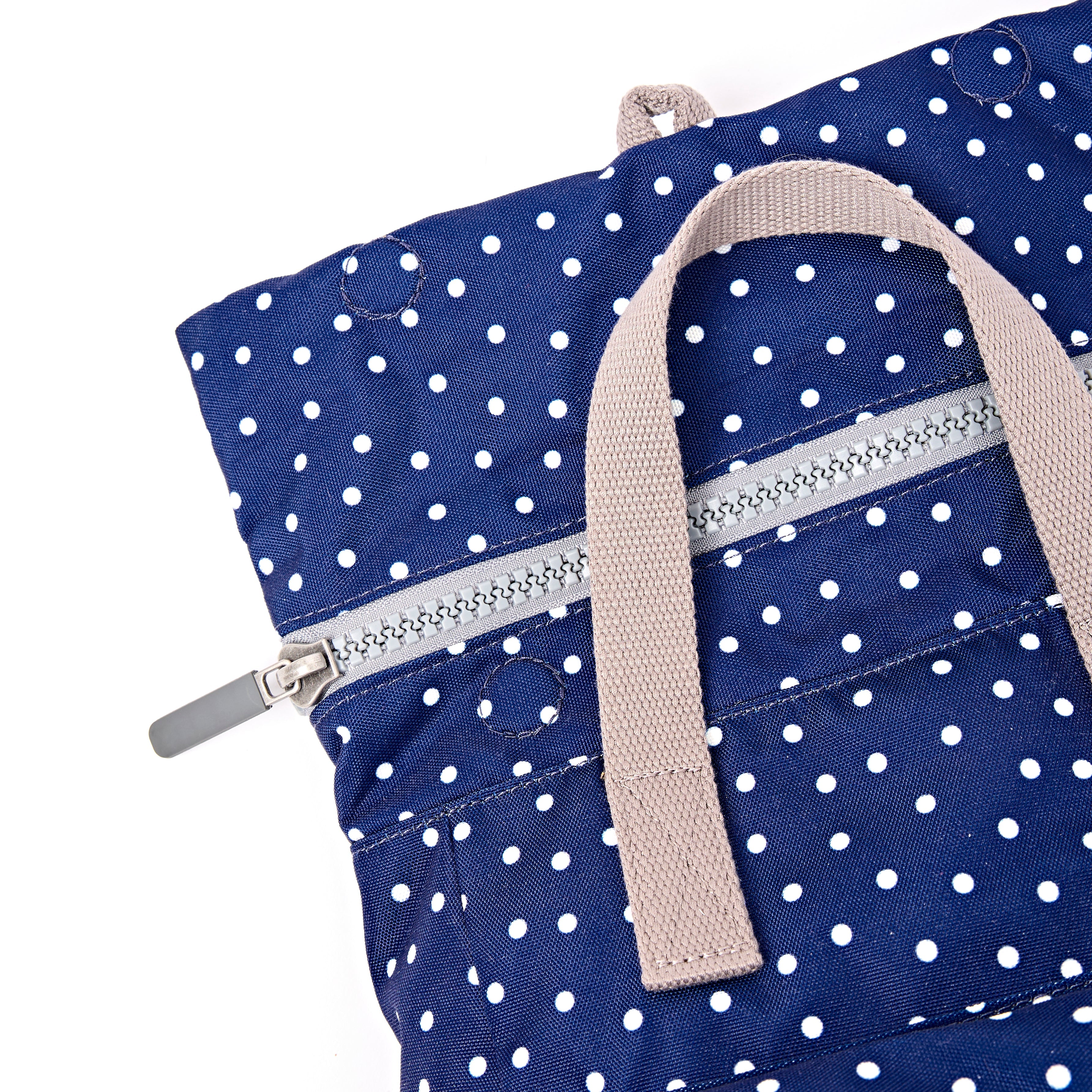 ROKA London - Canfield M rolltop-ryggsäck #Färg_Navy_Polka_Dot